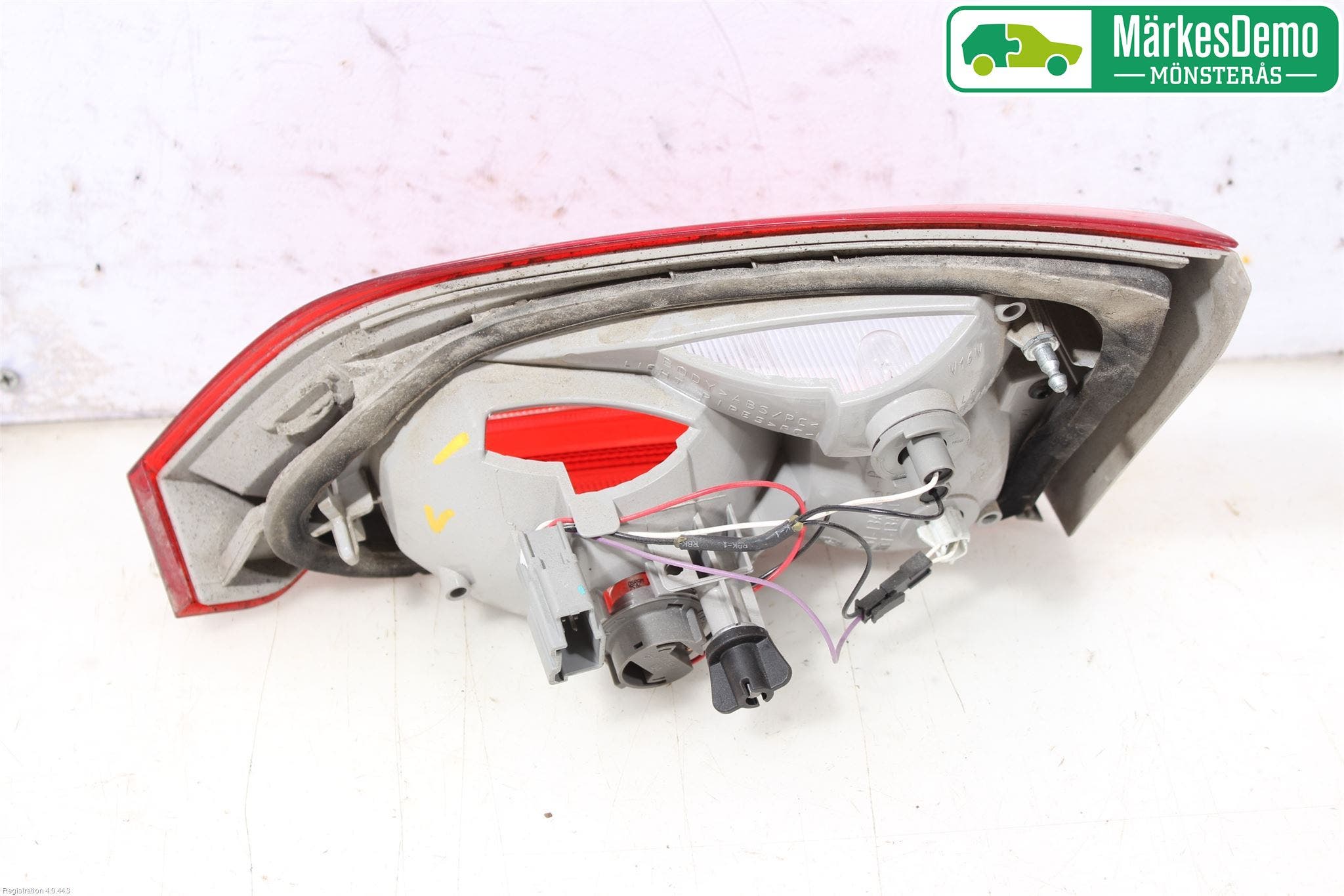 Ford FOCUS 11-14 Bakljus Lucka Vä