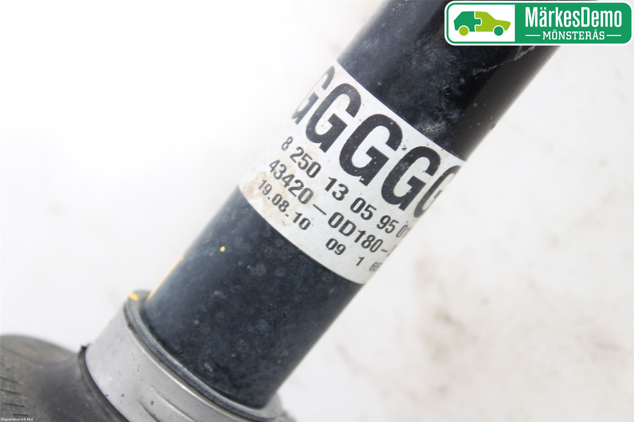 Toyota YARIS XP90 06-11 Drivaxel Fram Vänster