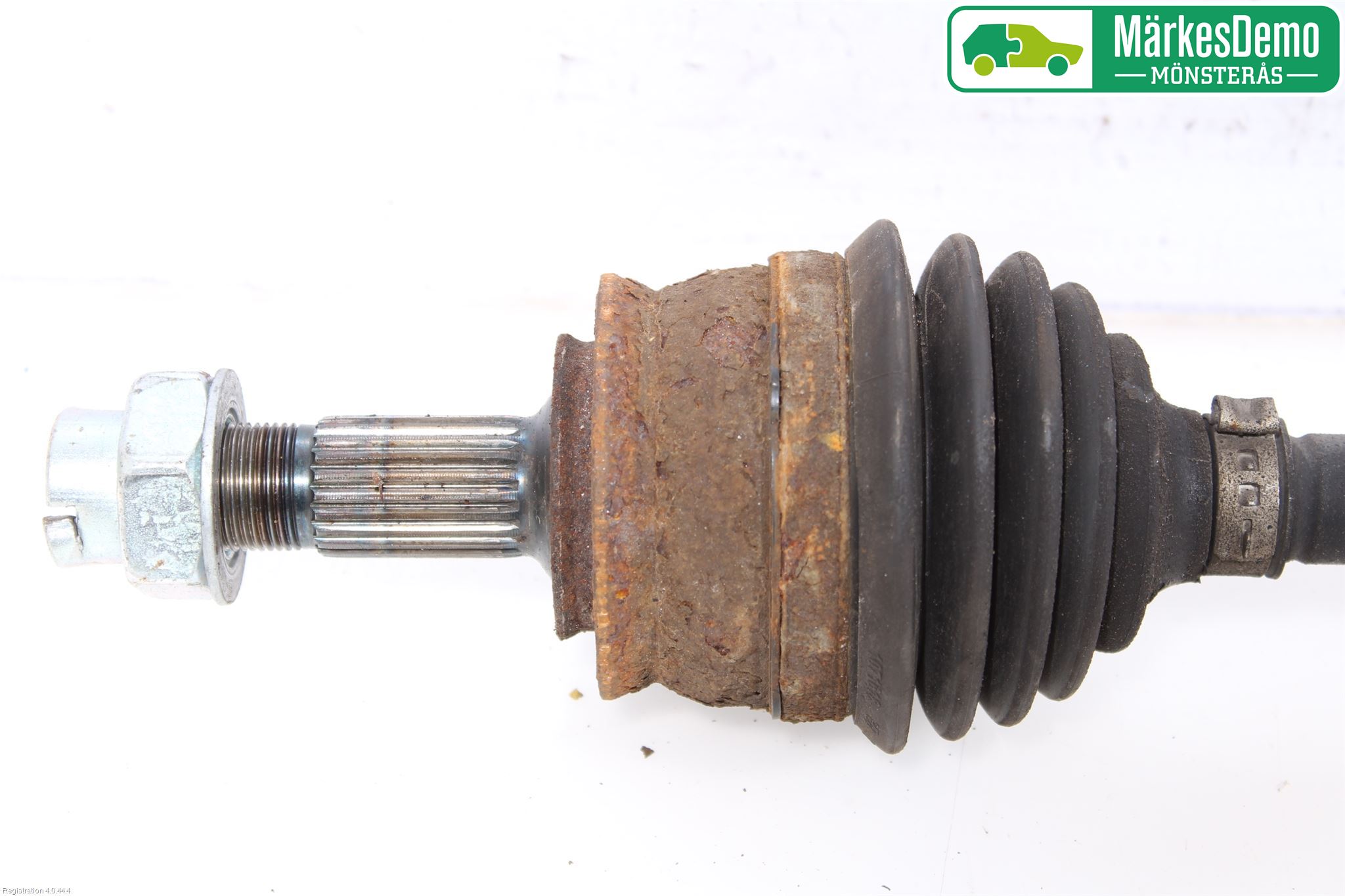 Opel CORSA D 07-14 Drivaxel Fram Höger