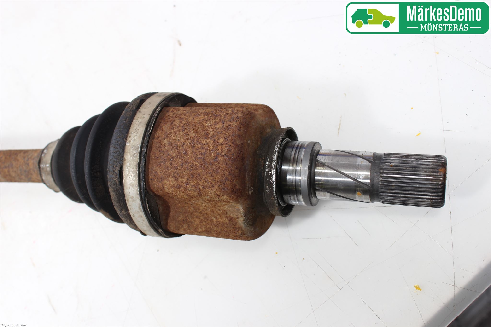 Renault TRAFIC   02-14 Drivaxel Fram Vänster