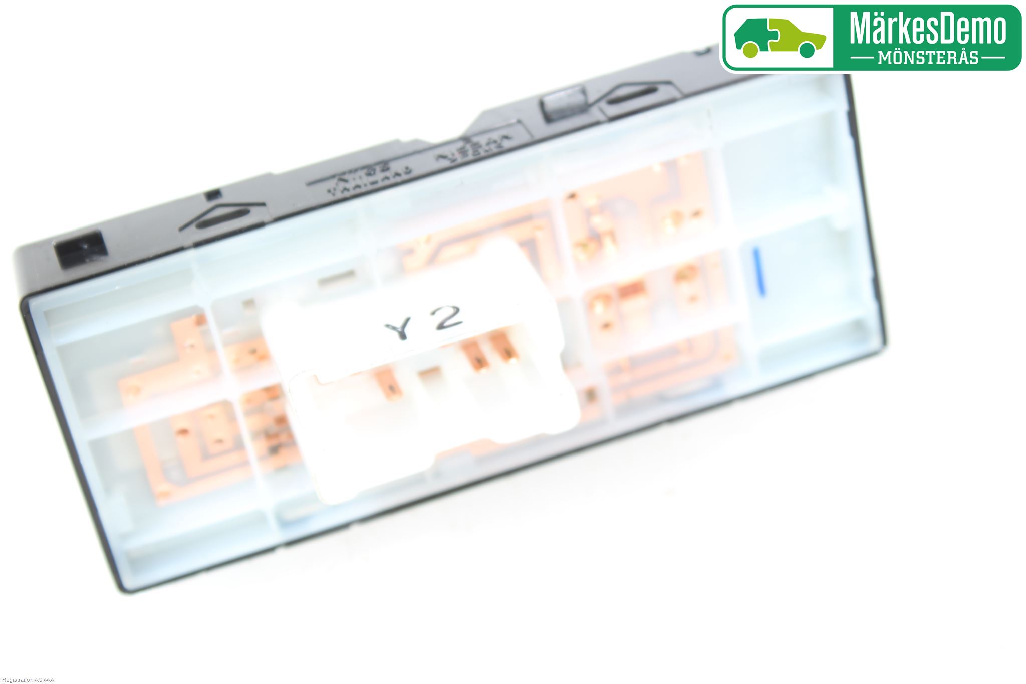 Nissan QASHQAI 14-17 Strömställare Elhiss