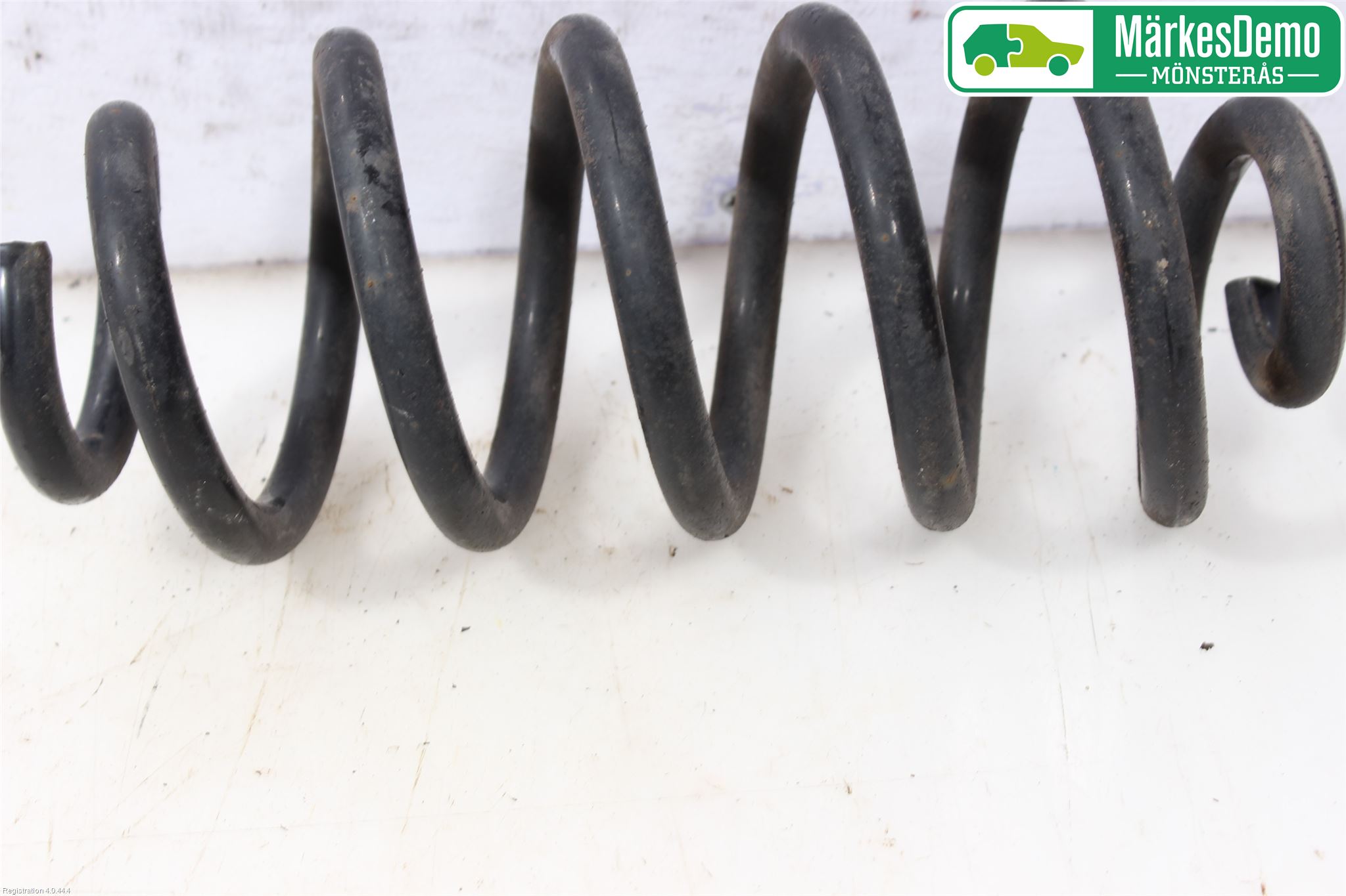 Nissan QASHQAI 14-17 Fjäder Bak