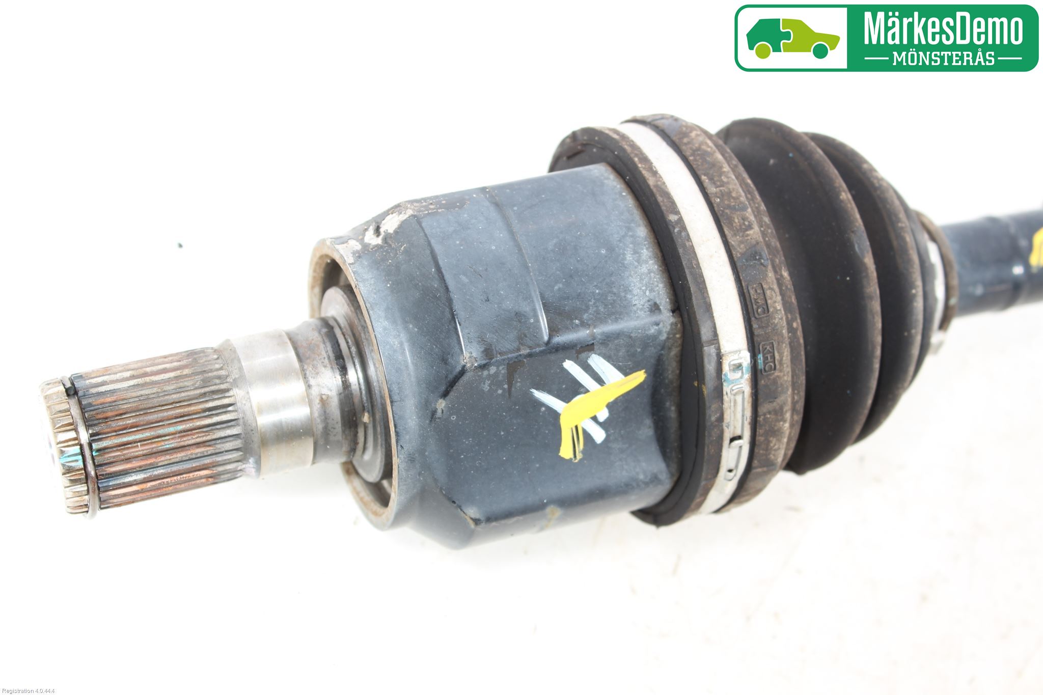 Hyundai i40 08-15 Drivaxel Fram Vänster