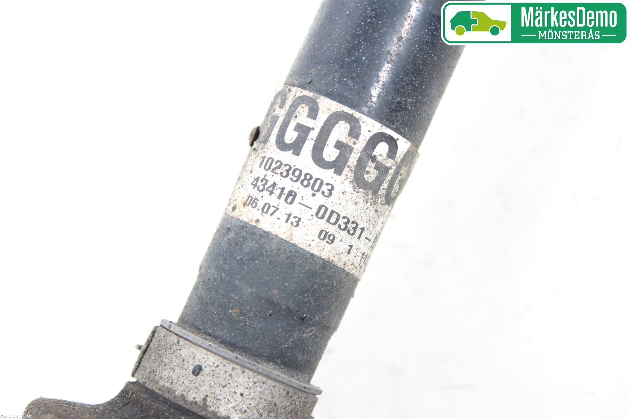 Toyota YARIS XP130 12-14 Drivaxel Fram Höger