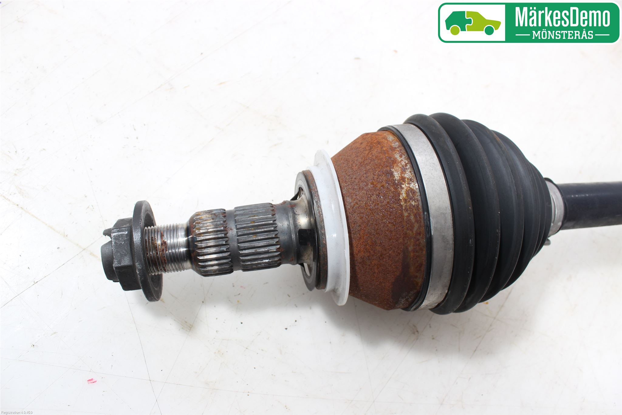 Opel INSIGNIA 17- Drivaxel Fram Vänster