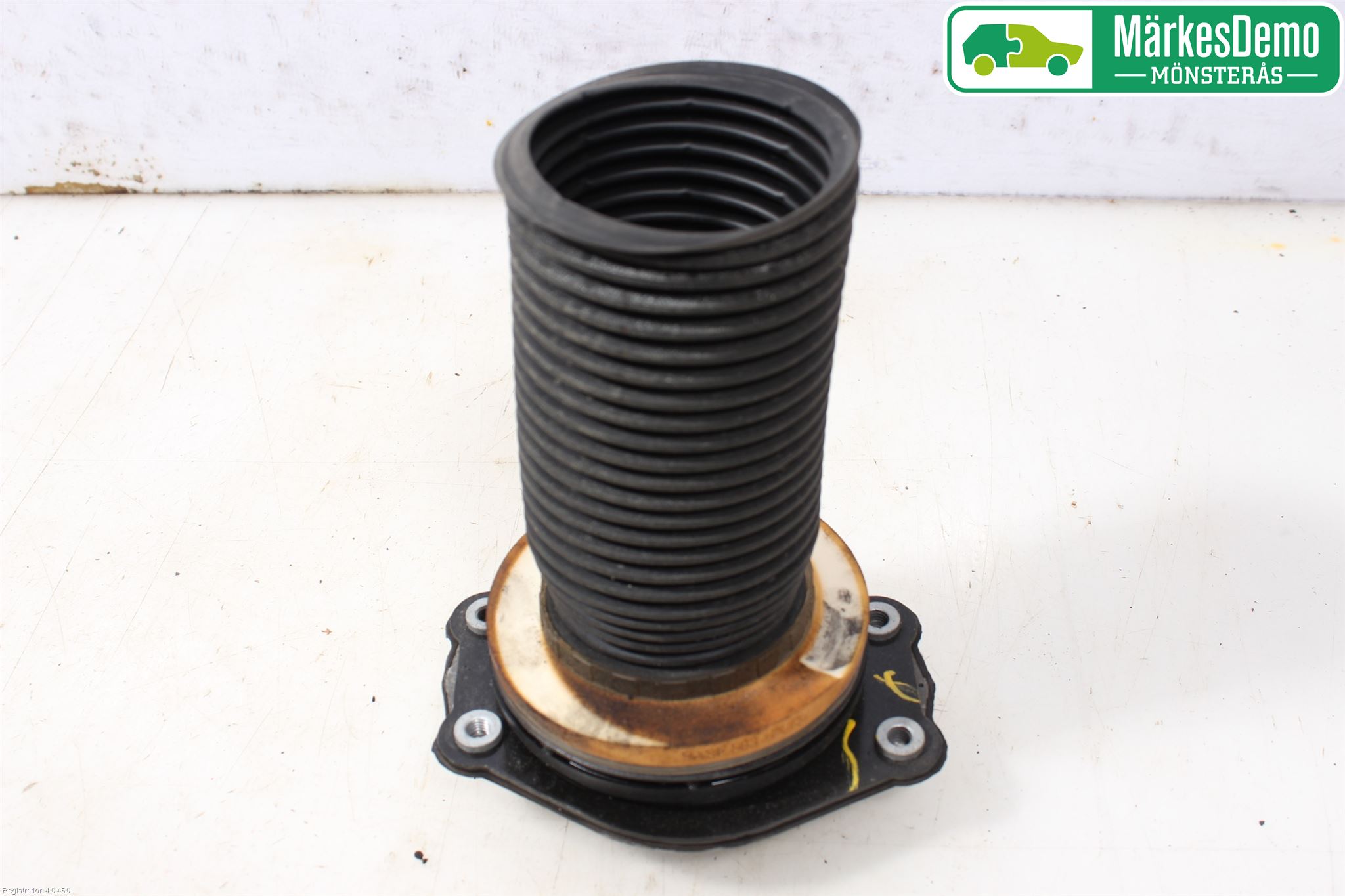 Opel INSIGNIA 17- Fjäderbenslager Fram