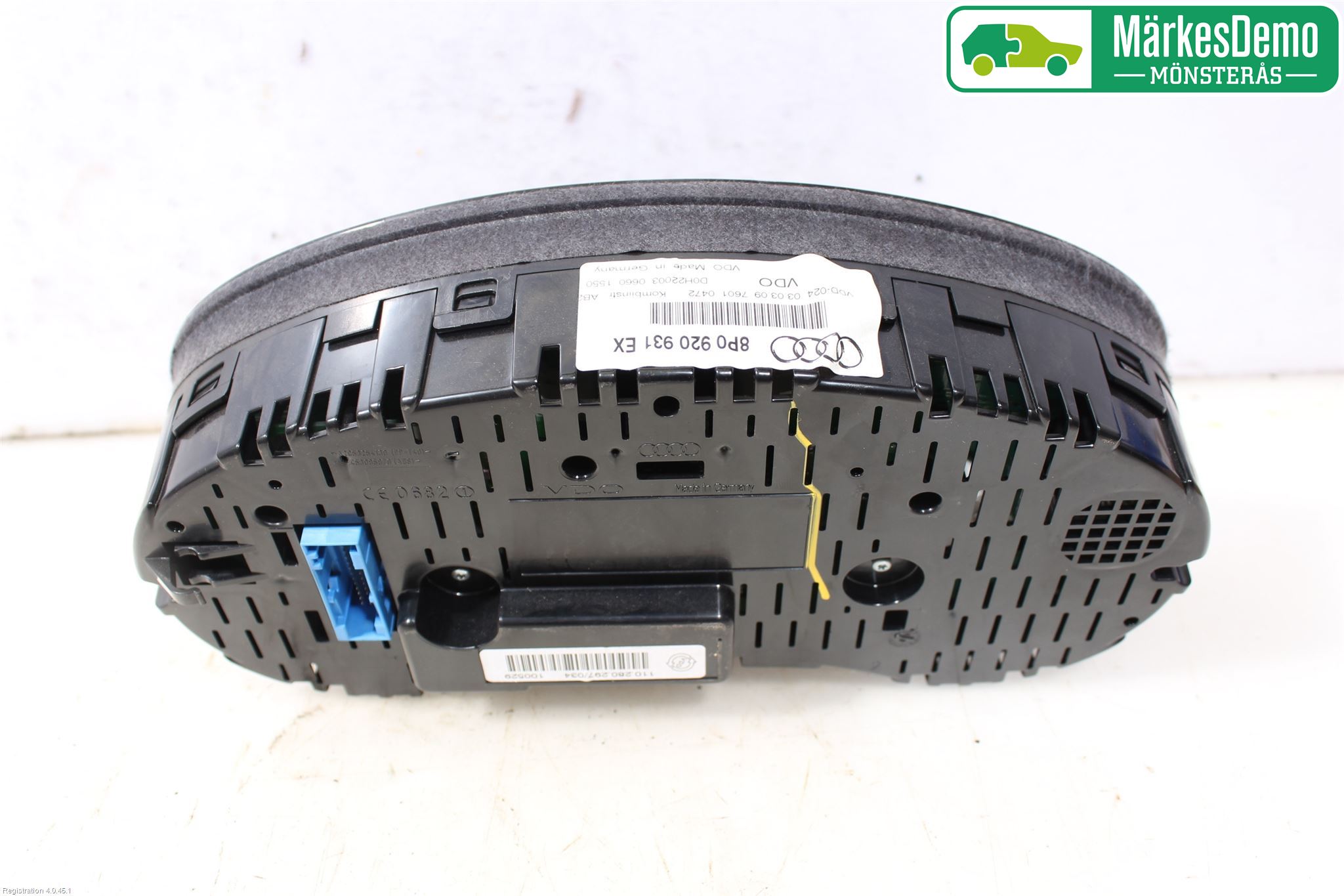 Audi A3/S3 05-13 Instrument Hast