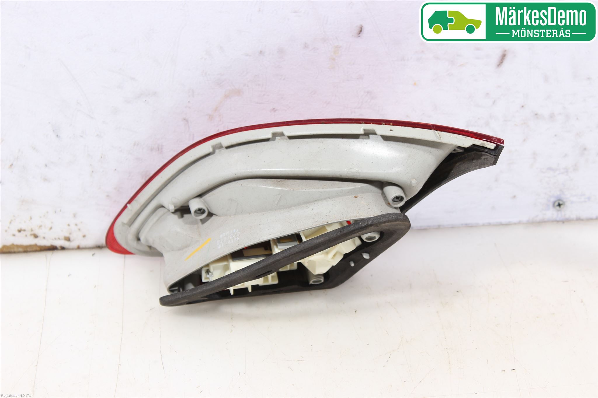 Opel ASTRA J 10-15 Bakljus Lucka Vä