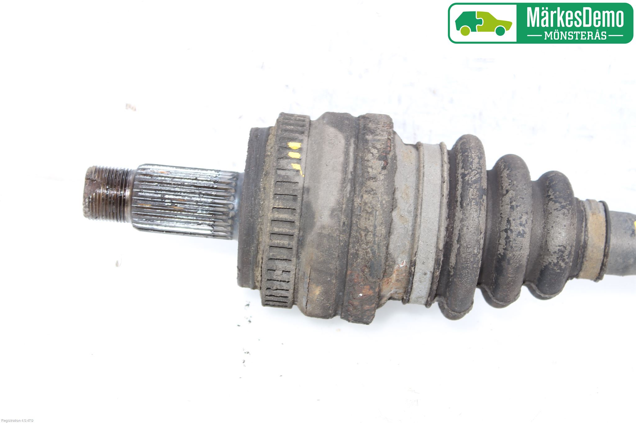 BMW 3 E90/91 SED/TOU 05-12 Drivaxel Bak Höger