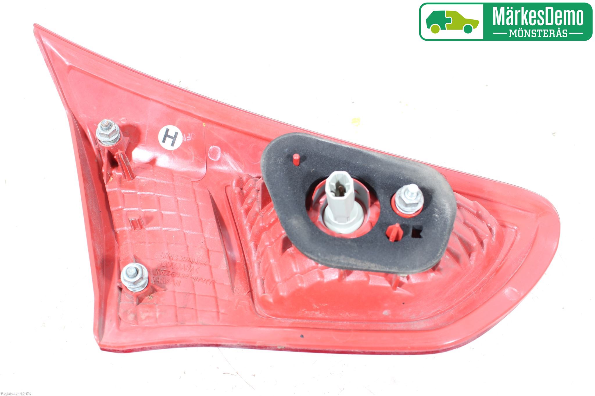 Mitsubishi LANCER 07-14 Bakljus Lucka Hö