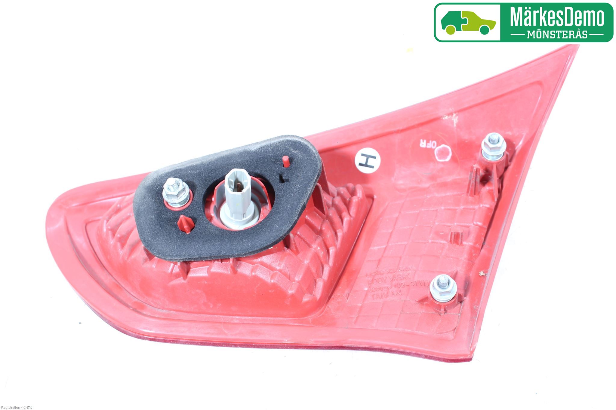 Mitsubishi LANCER 07-14 Bakljus Lucka Vä