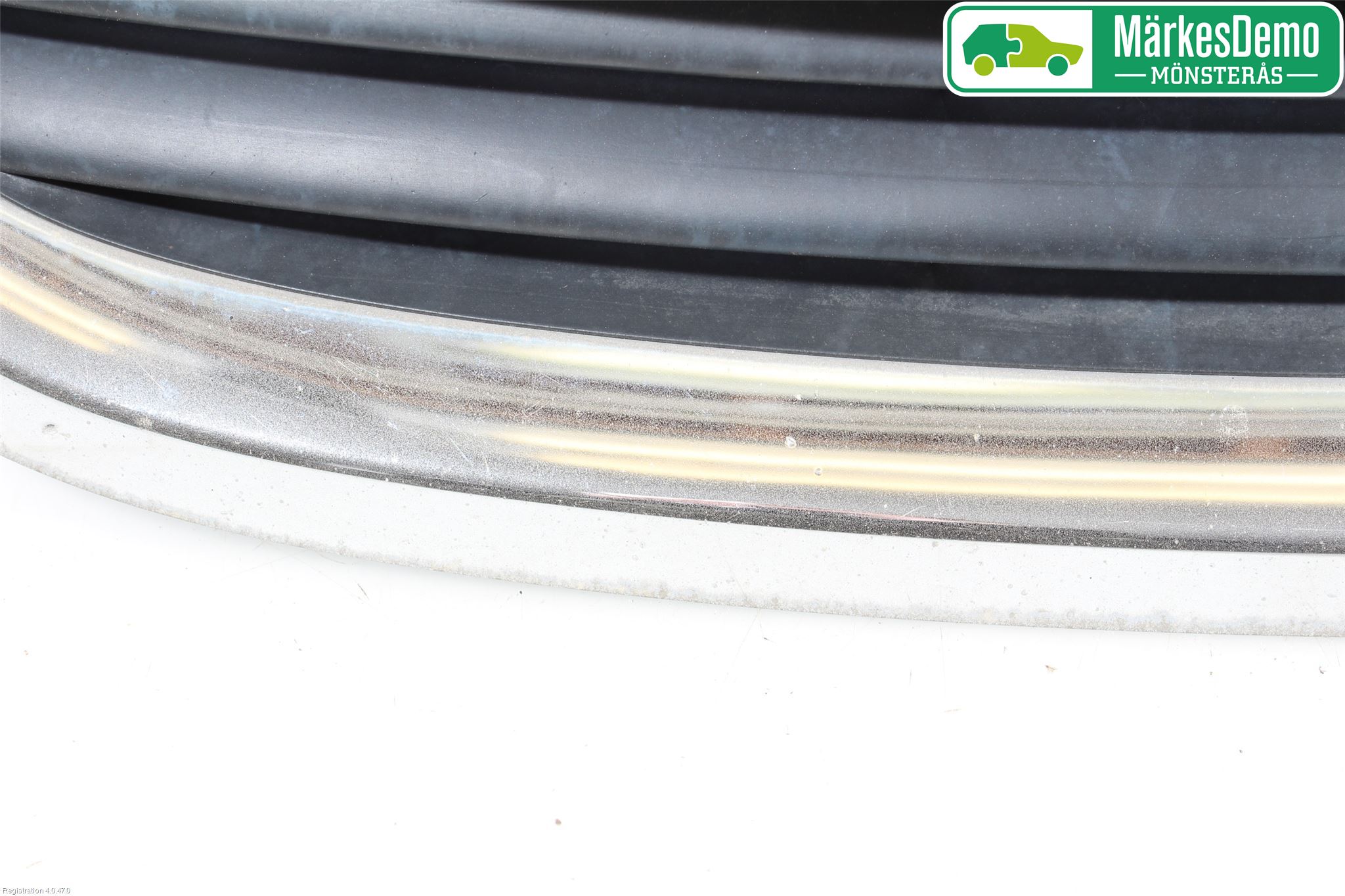 Saab 9-5     06-10 Grill Komp