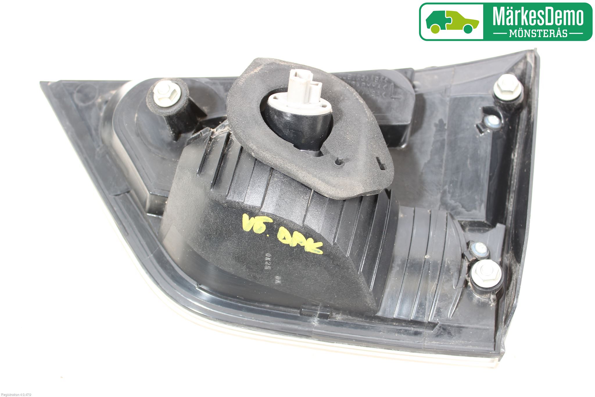 Mitsubishi OUTLANDER 07-12 Bakljus Lucka Vä