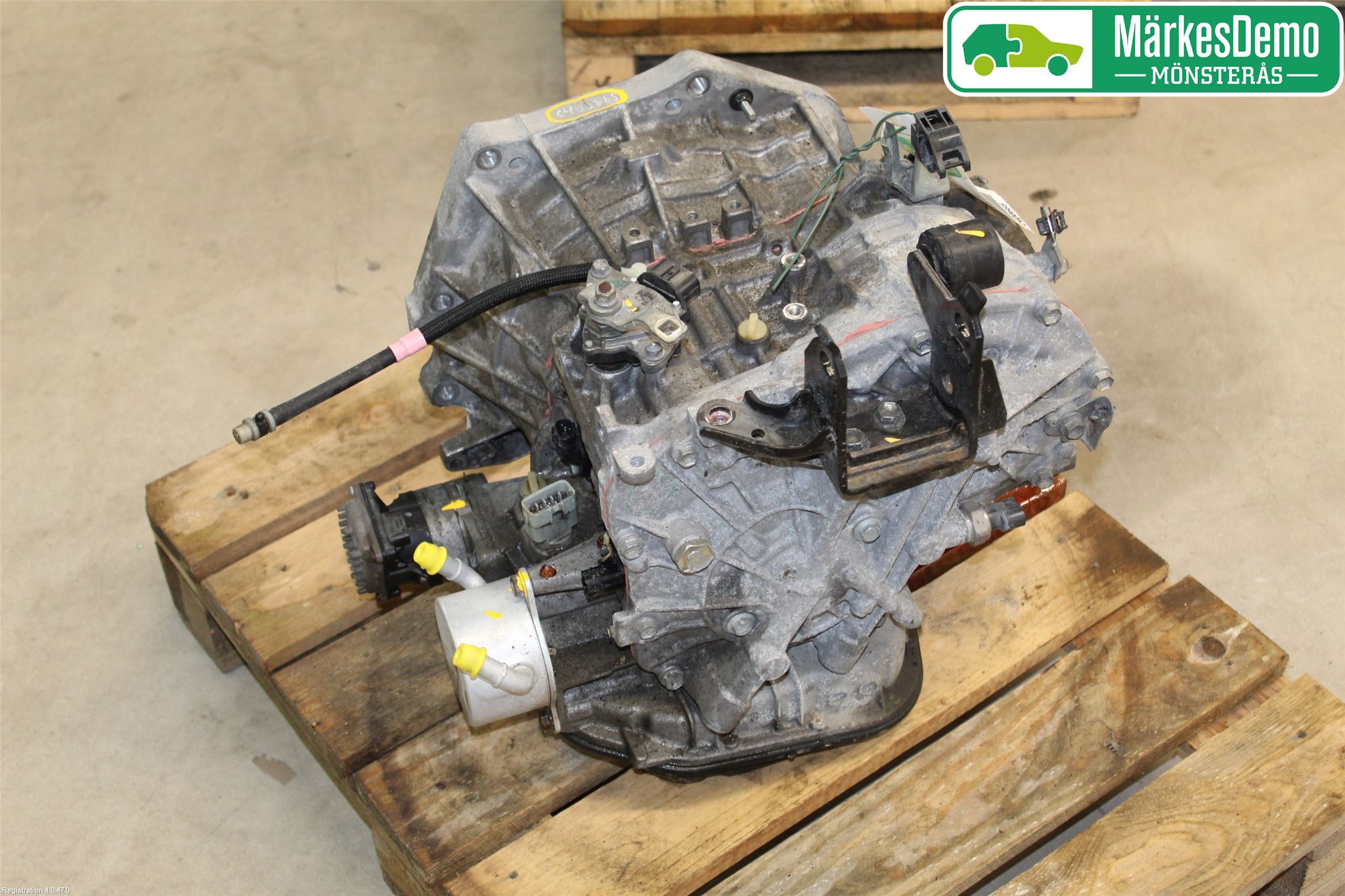 Toyota VERSO-S 11-16 Växellåda Automat