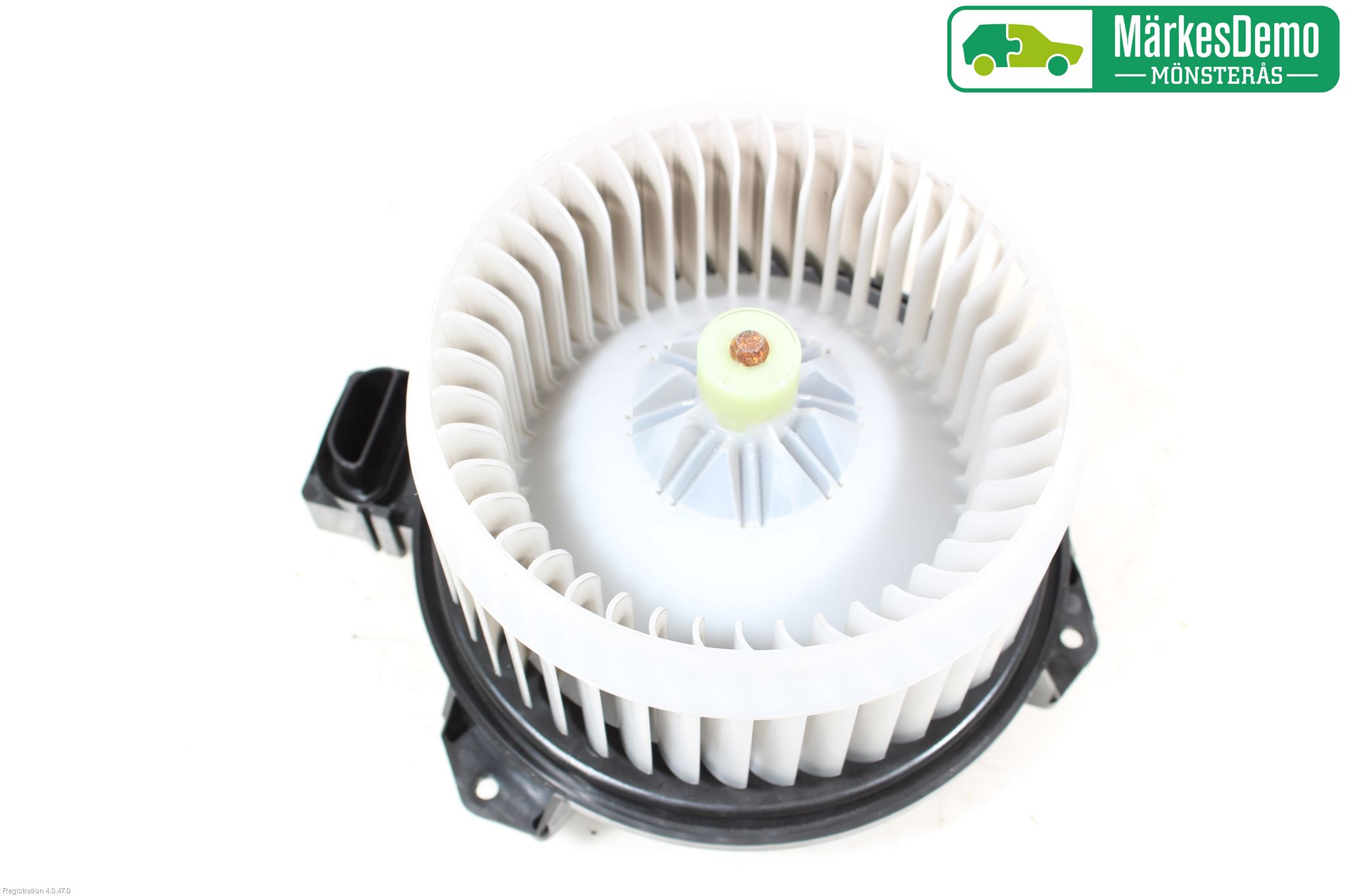 Toyota VERSO-S 11-16 Värmefläkt