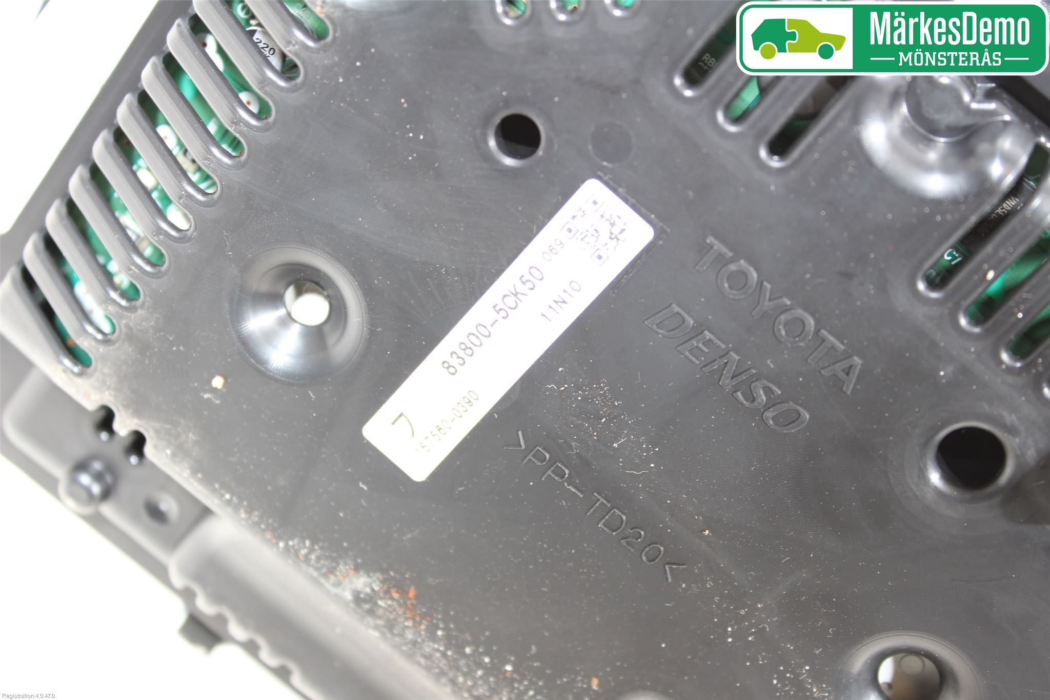 Toyota VERSO-S 11-16 Instrument Komb
