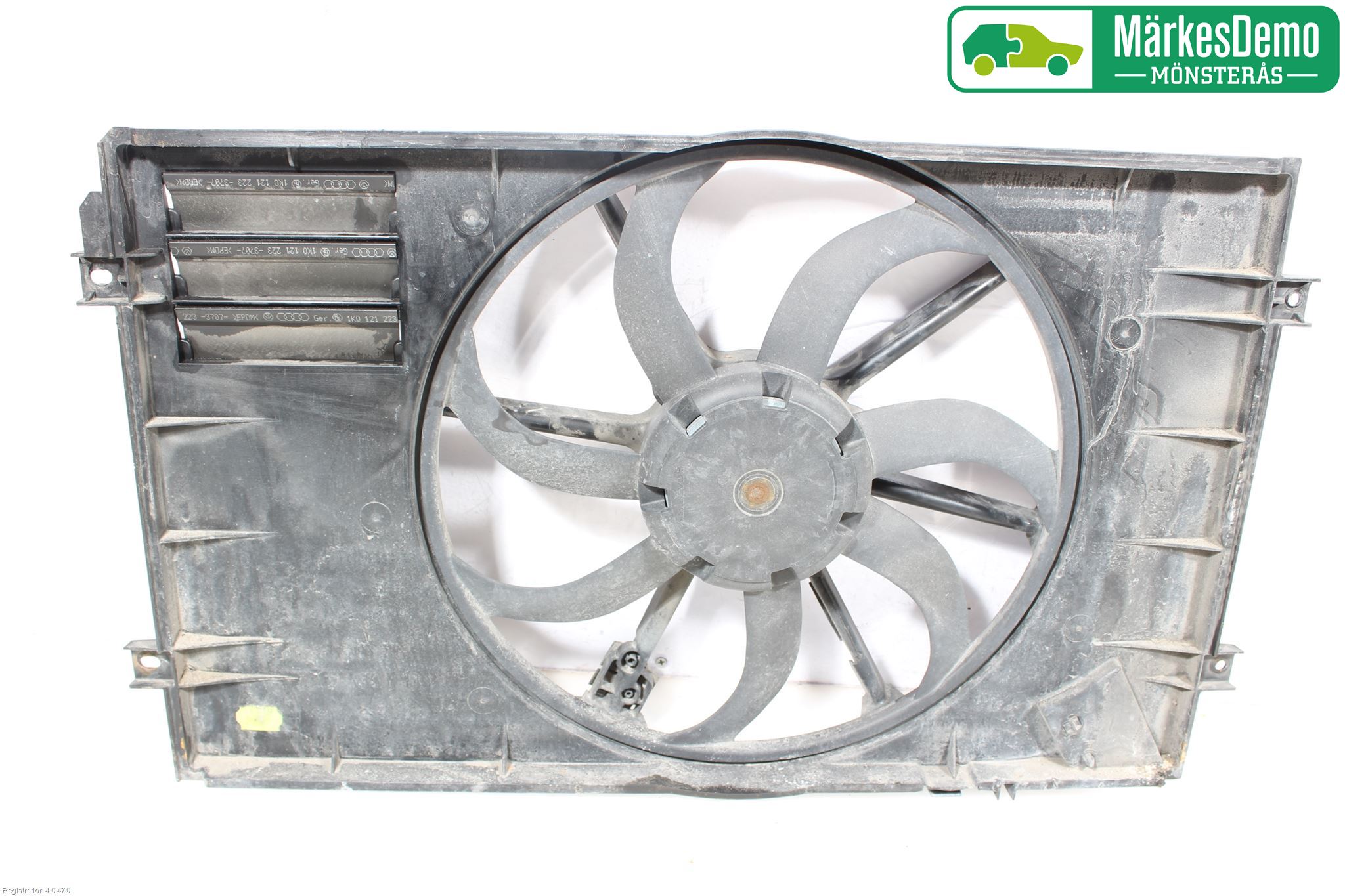 Volkswagen VW GOLF V 04-09 Kylfläkt El