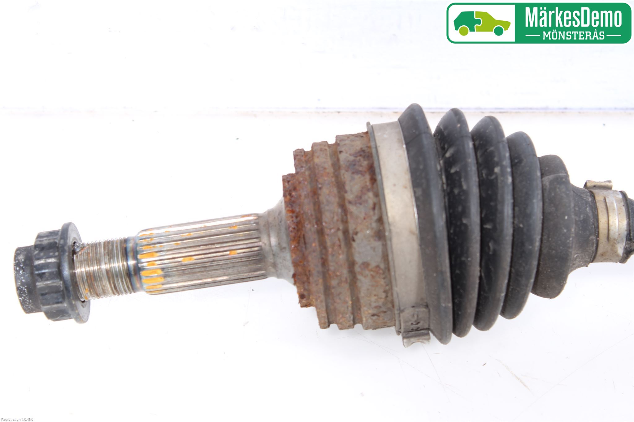 Toyota AYGO 15-21 Drivaxel Fram Vänster