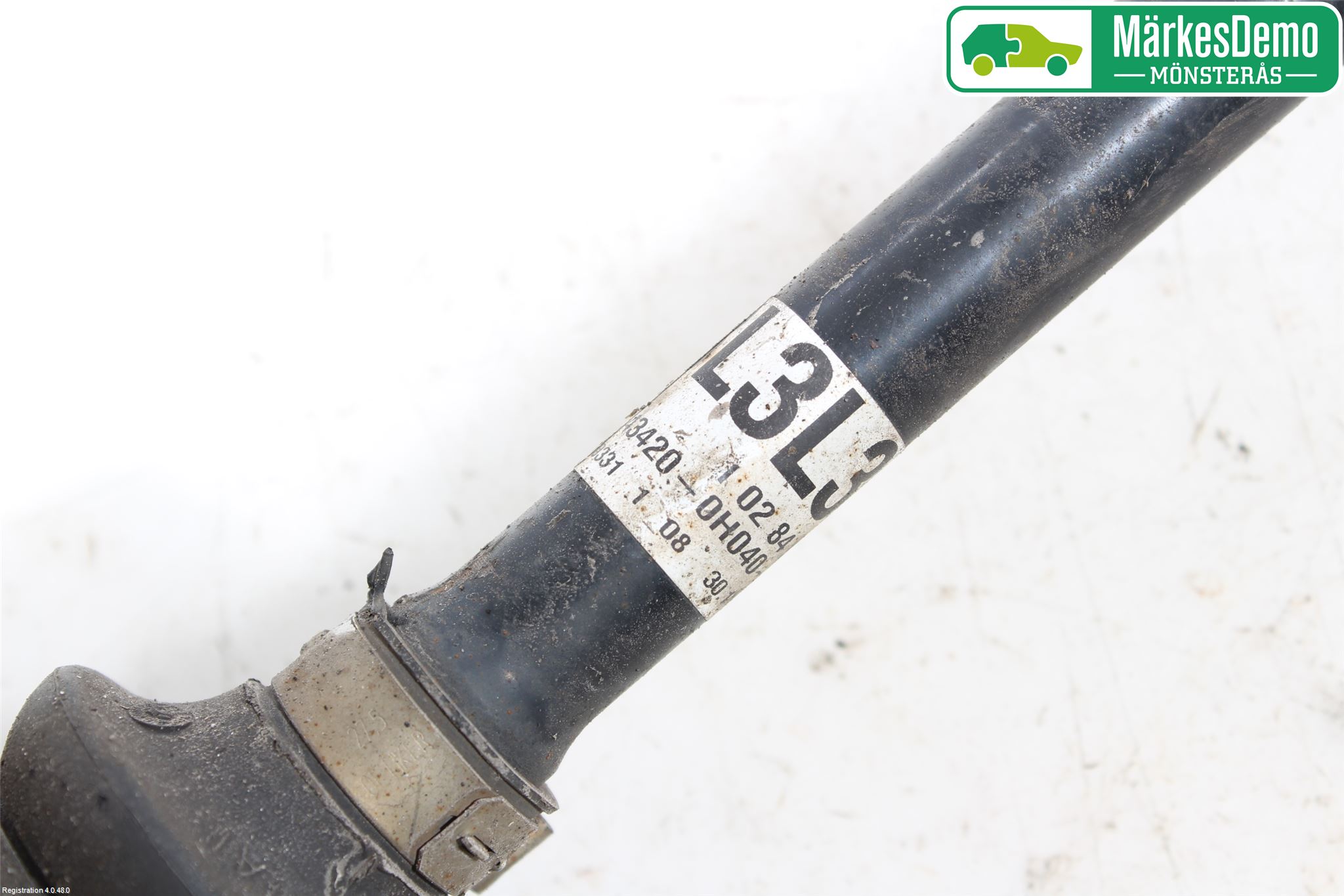 Toyota AYGO 15-21 Drivaxel Fram Vänster