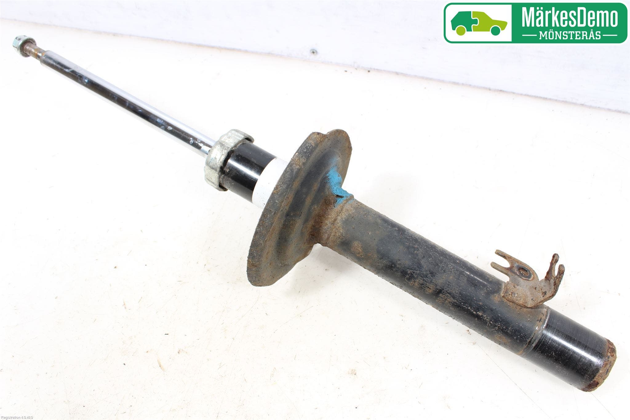 Toyota AYGO 06-14 Stötdämpare Fram