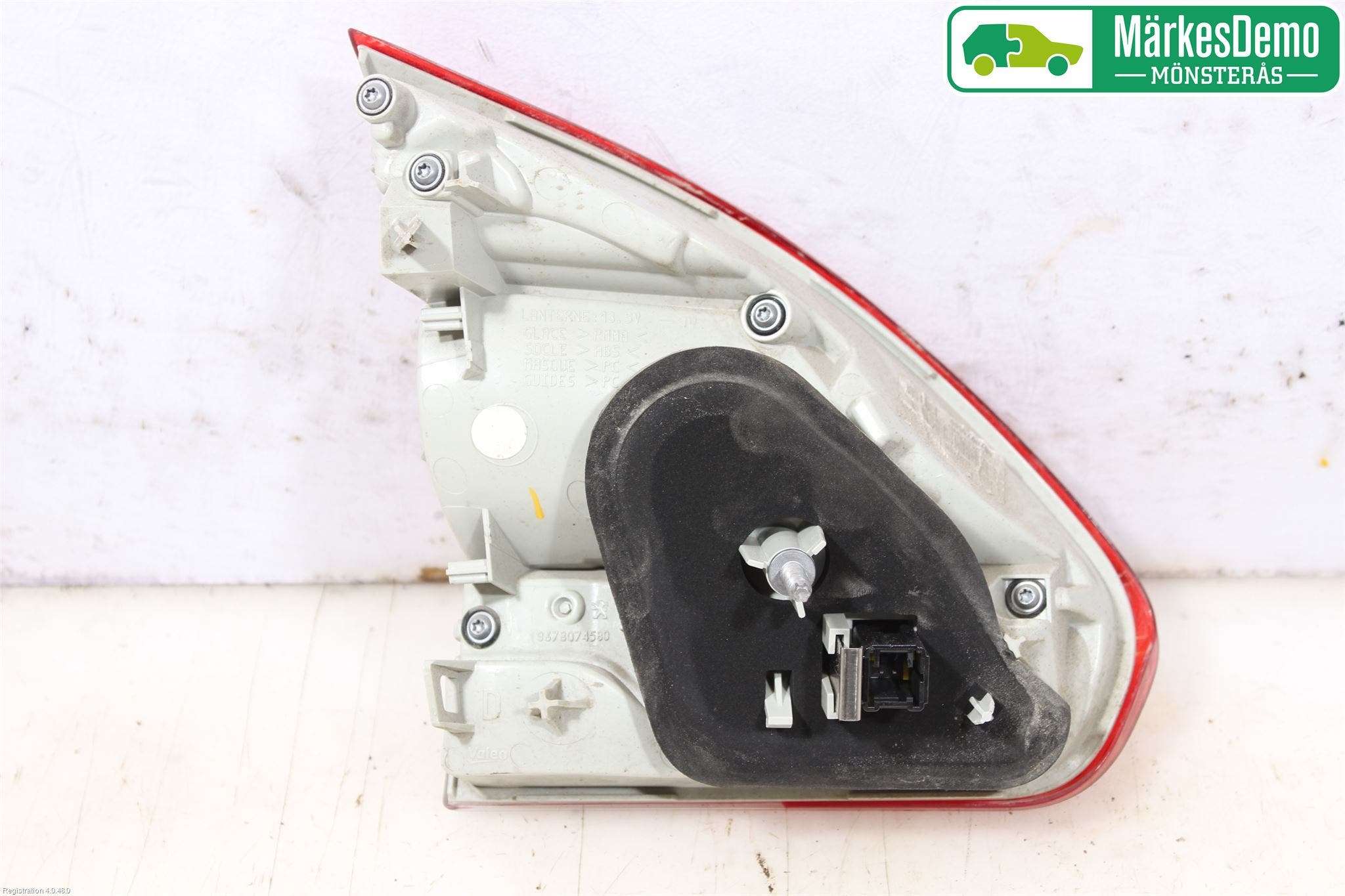 Peugeot 2008 13-20 Bakljus Lucka Hö