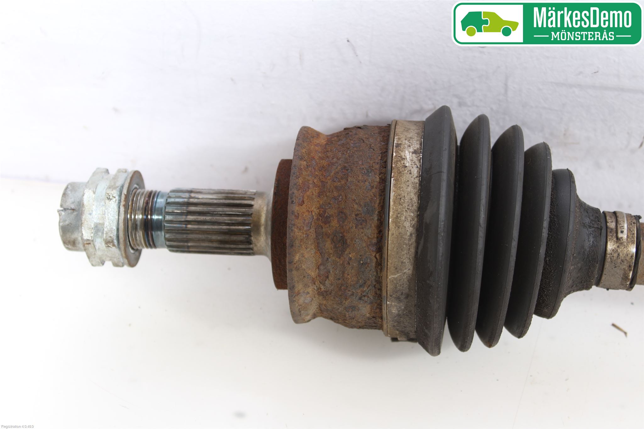Ford KA 09-16 Drivaxel Fram Höger