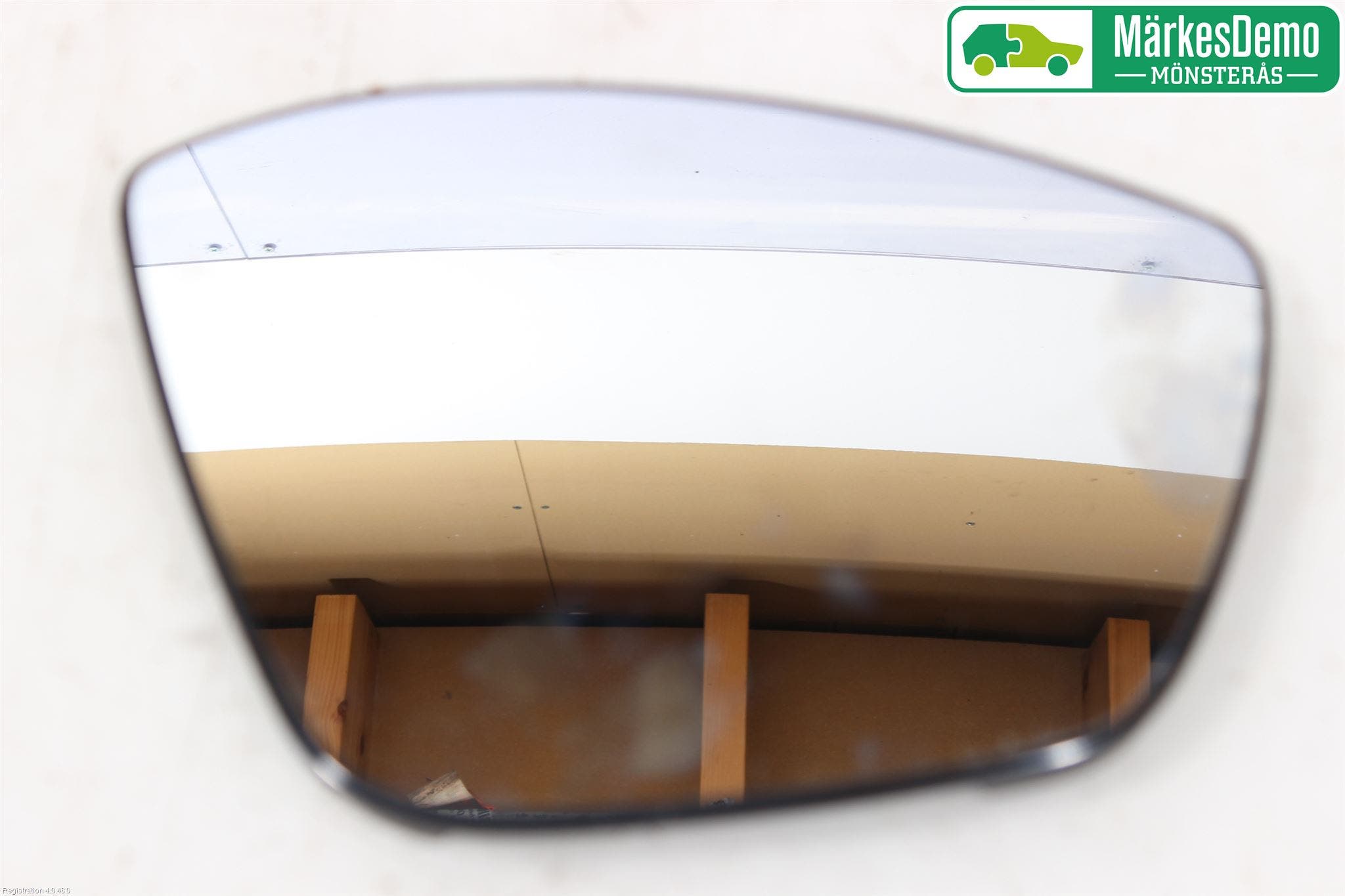 Peugeot 2008 13-20 Spegelglas Hö