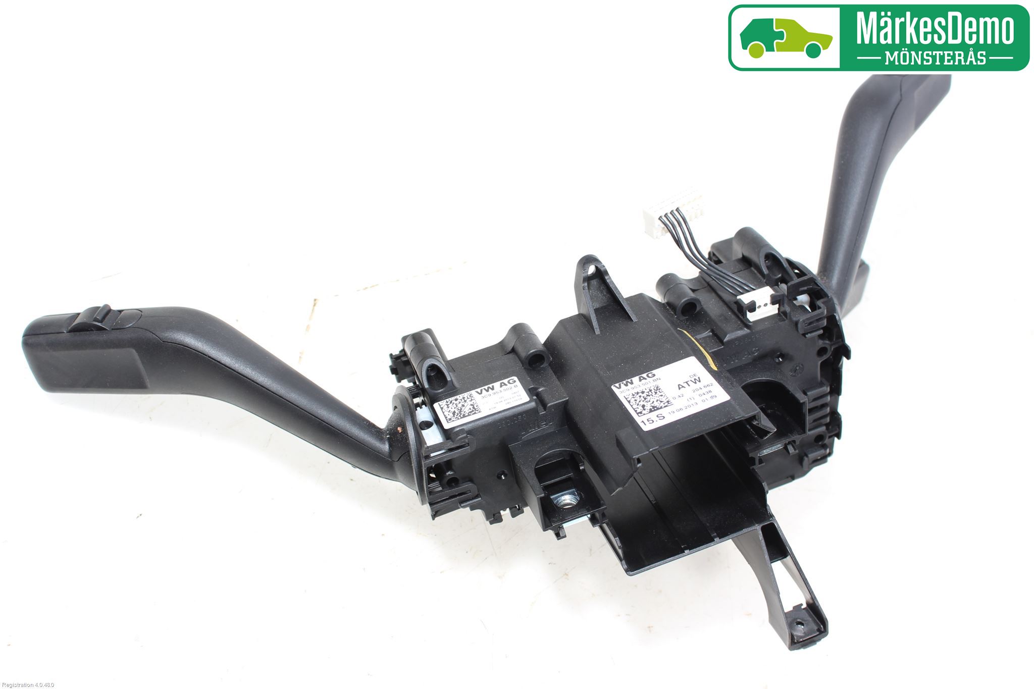 Volkswagen VW PASSAT 11-14 Spakcentral