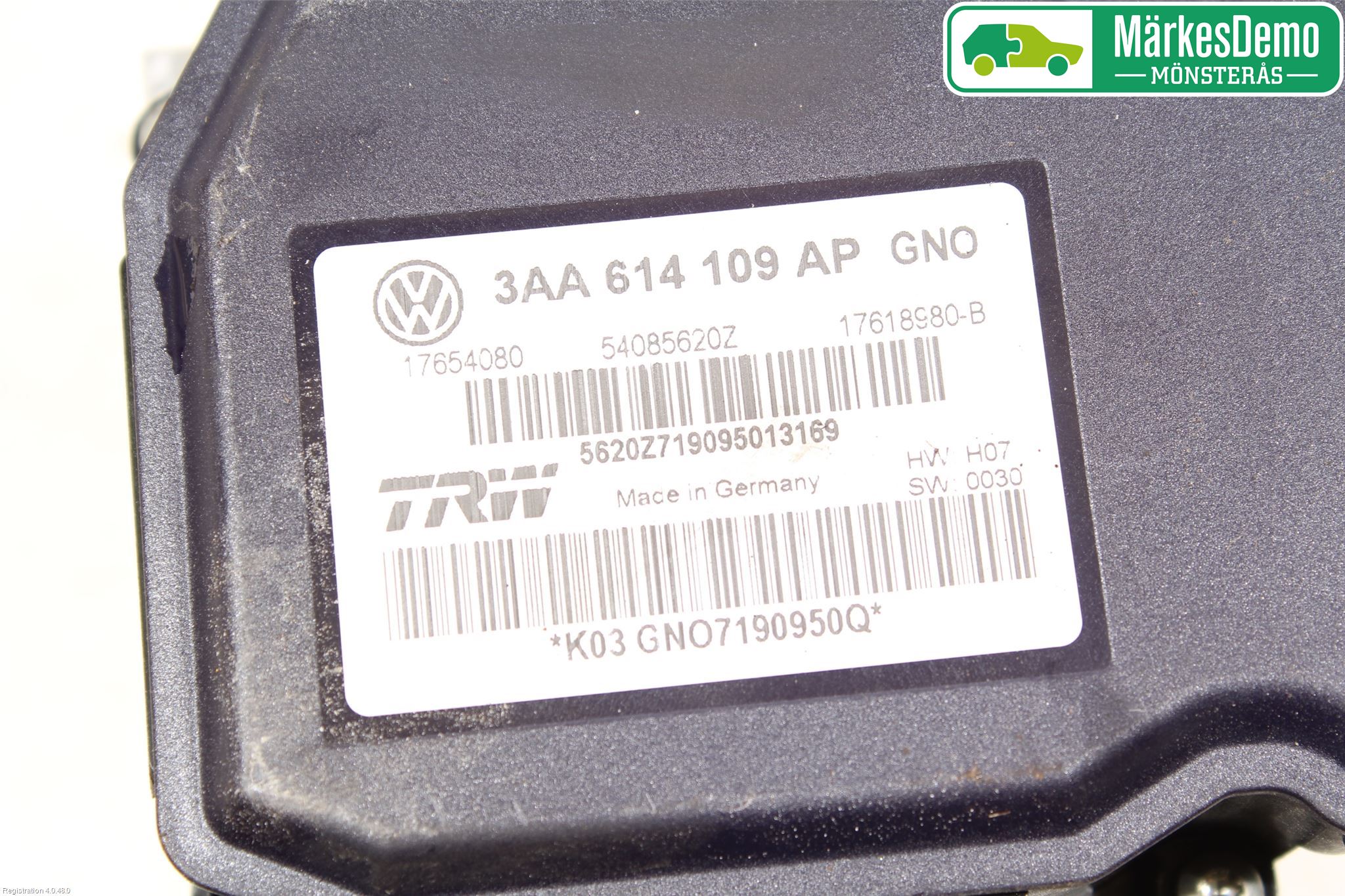 Volkswagen VW PASSAT 11-14 Abs Hydraulaggregat