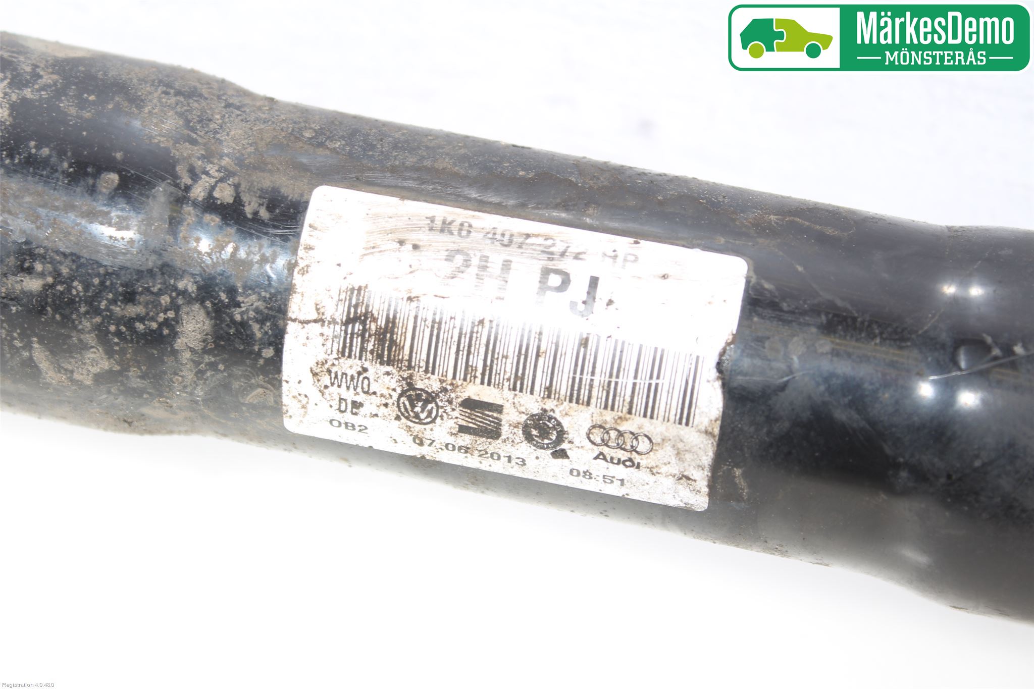 Volkswagen VW PASSAT 11-14 Drivaxel Fram Höger