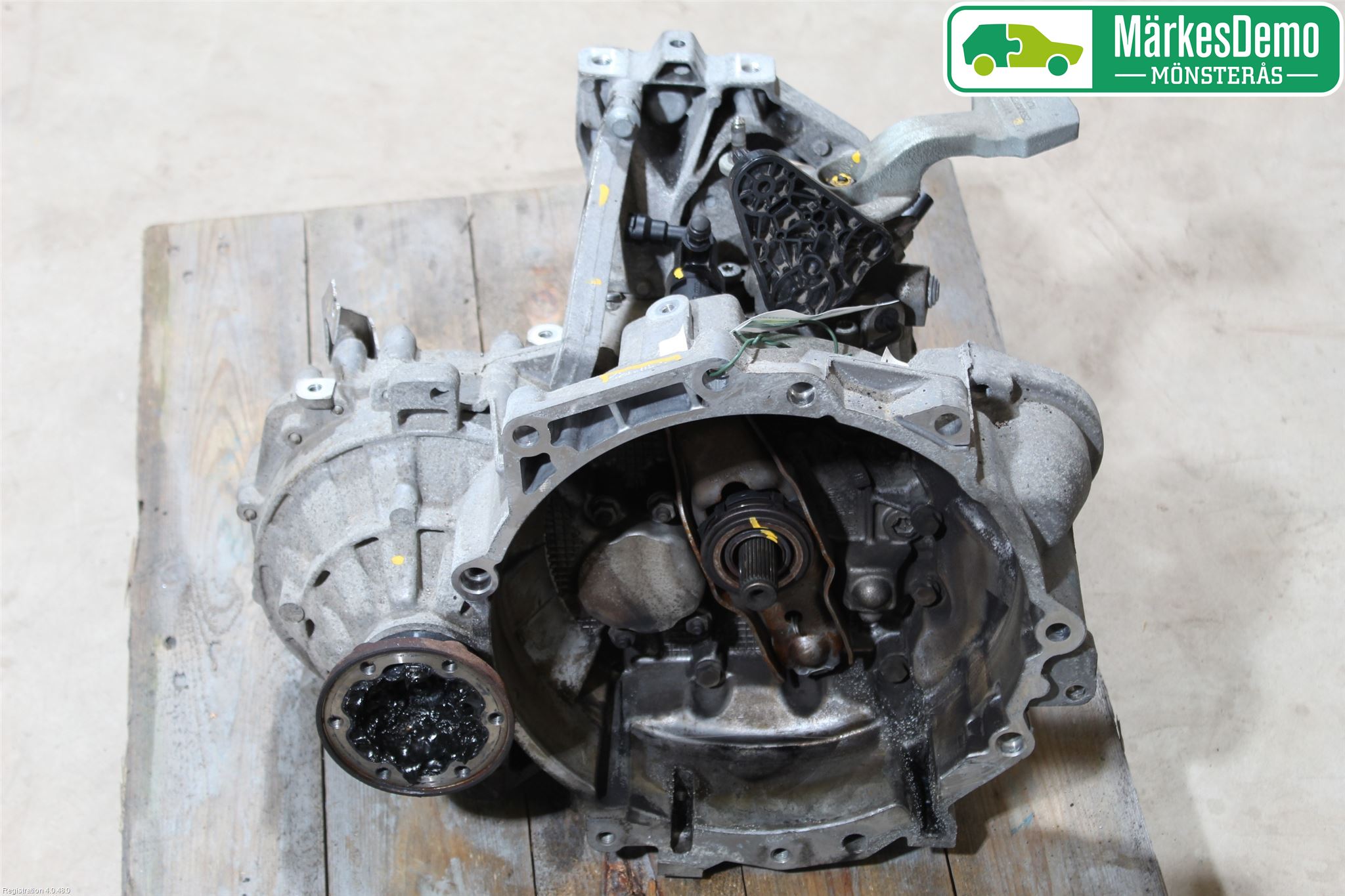 Volkswagen VW PASSAT 11-14 Växellåda Man 6 Vxl