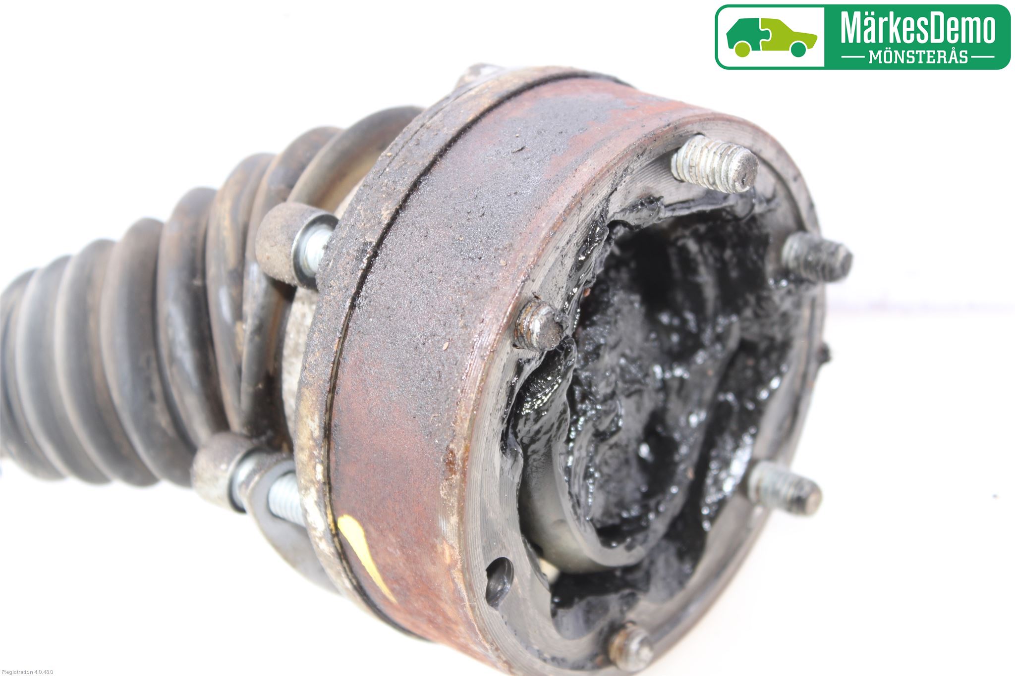 Volkswagen VW GOLF VI 09-13 Drivaxel Fram Vänster