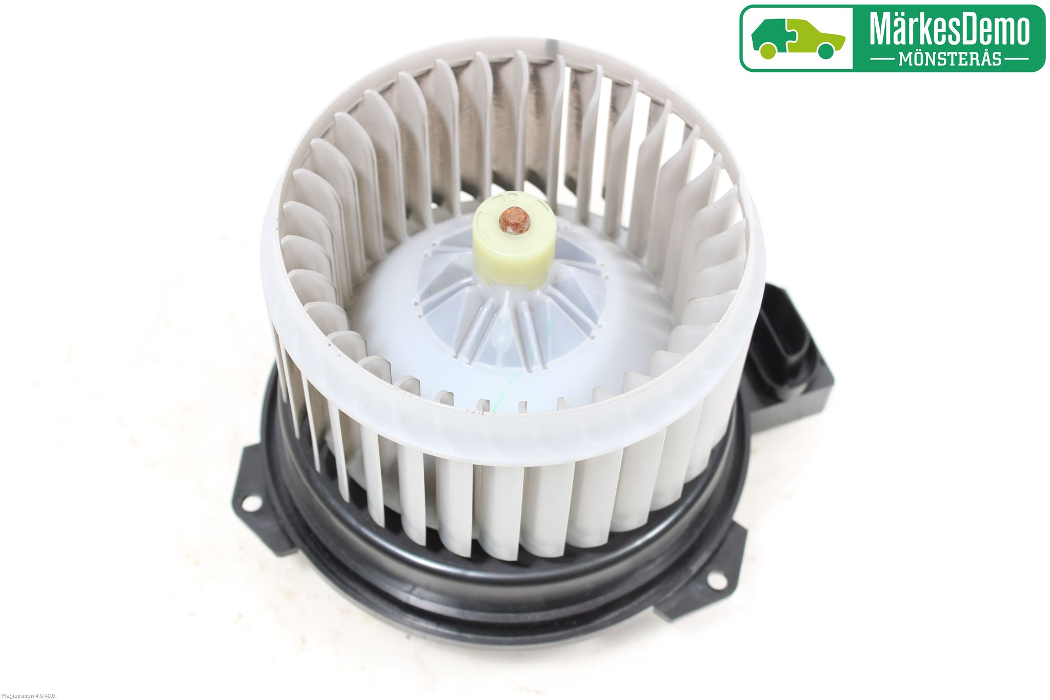 Mitsubishi SPACE STAR 13- Värmefläkt