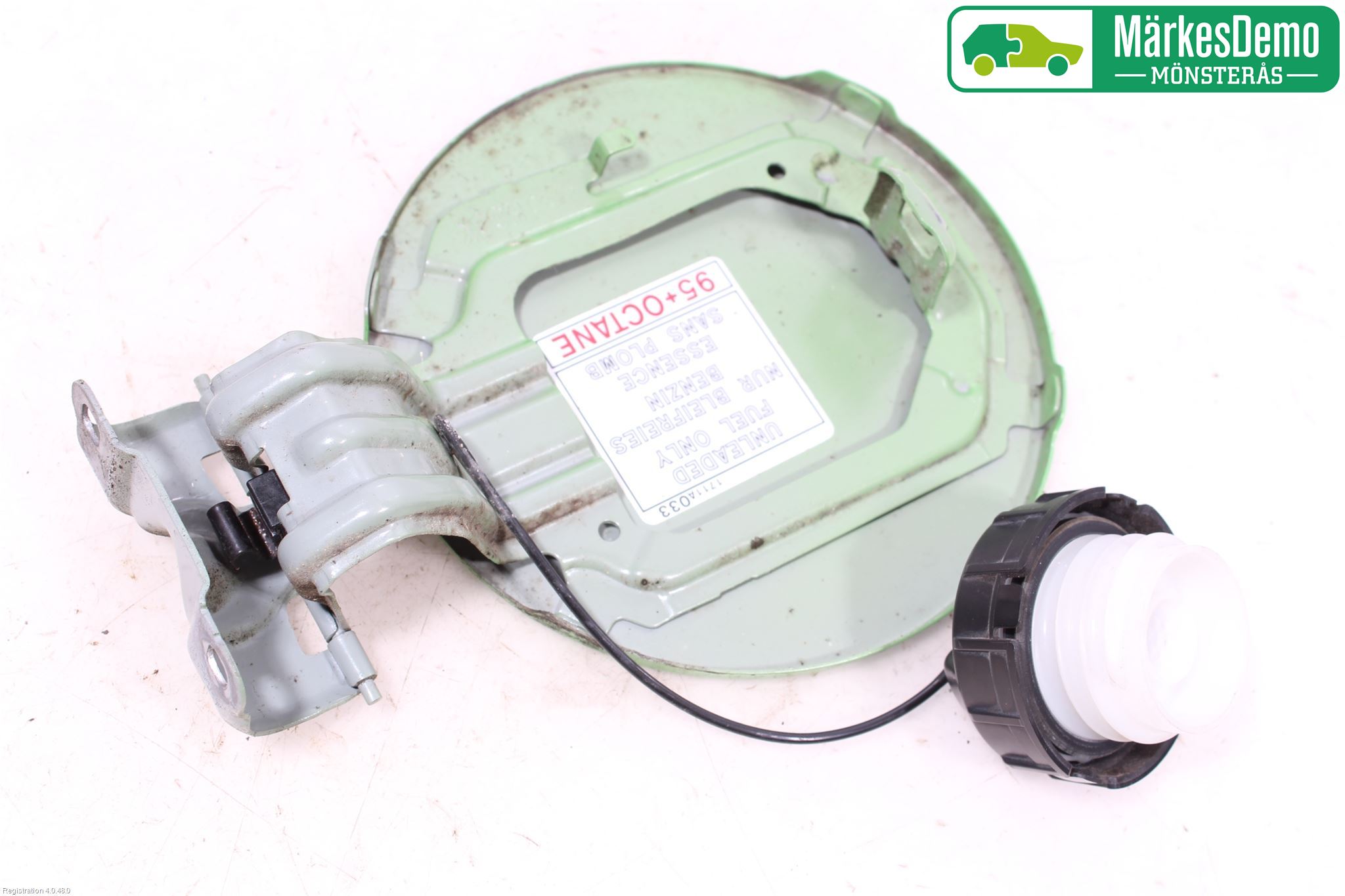 Mitsubishi SPACE STAR 13- Tanklucka