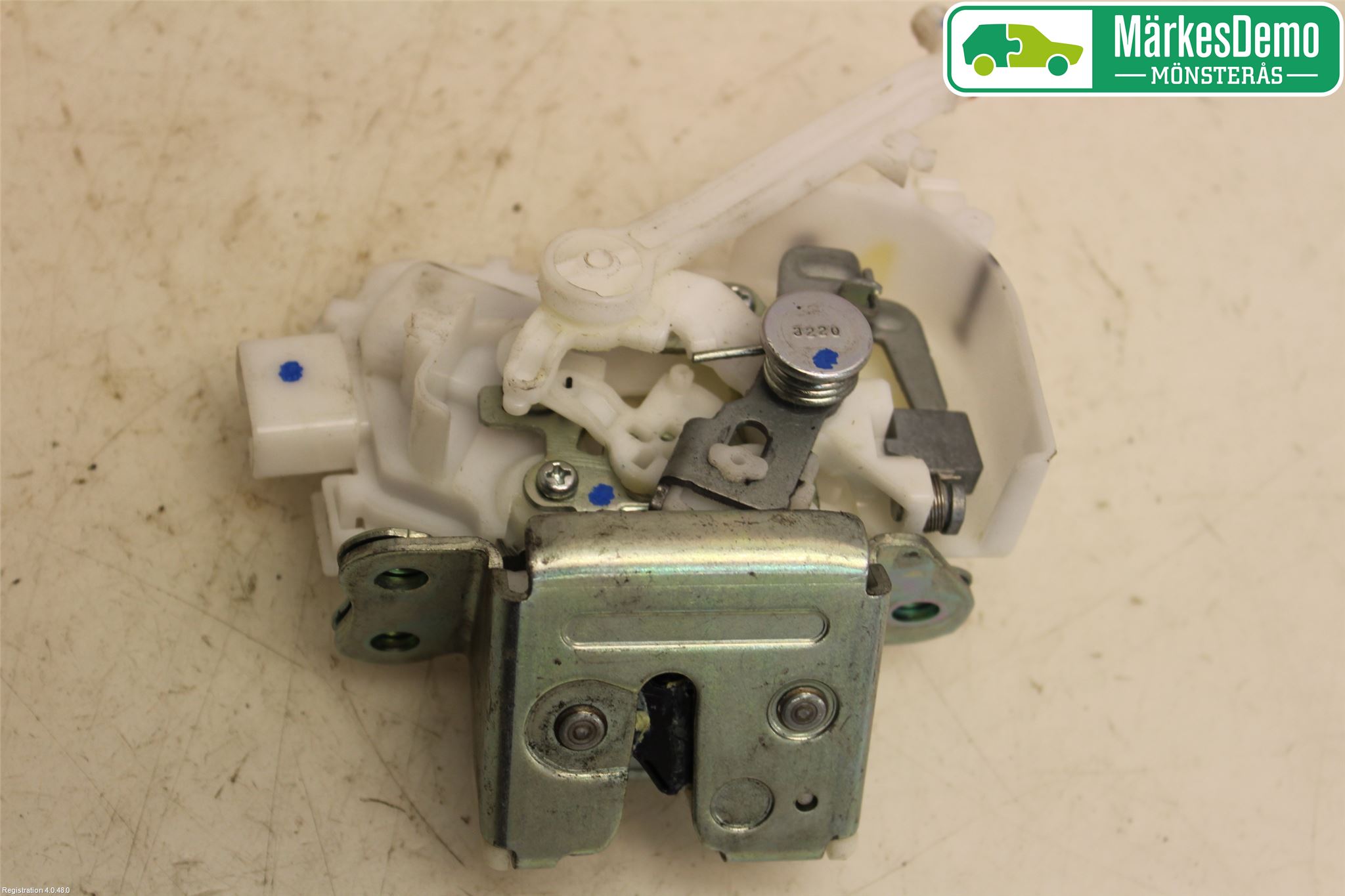 Mitsubishi SPACE STAR 13- Låskista Baklucka