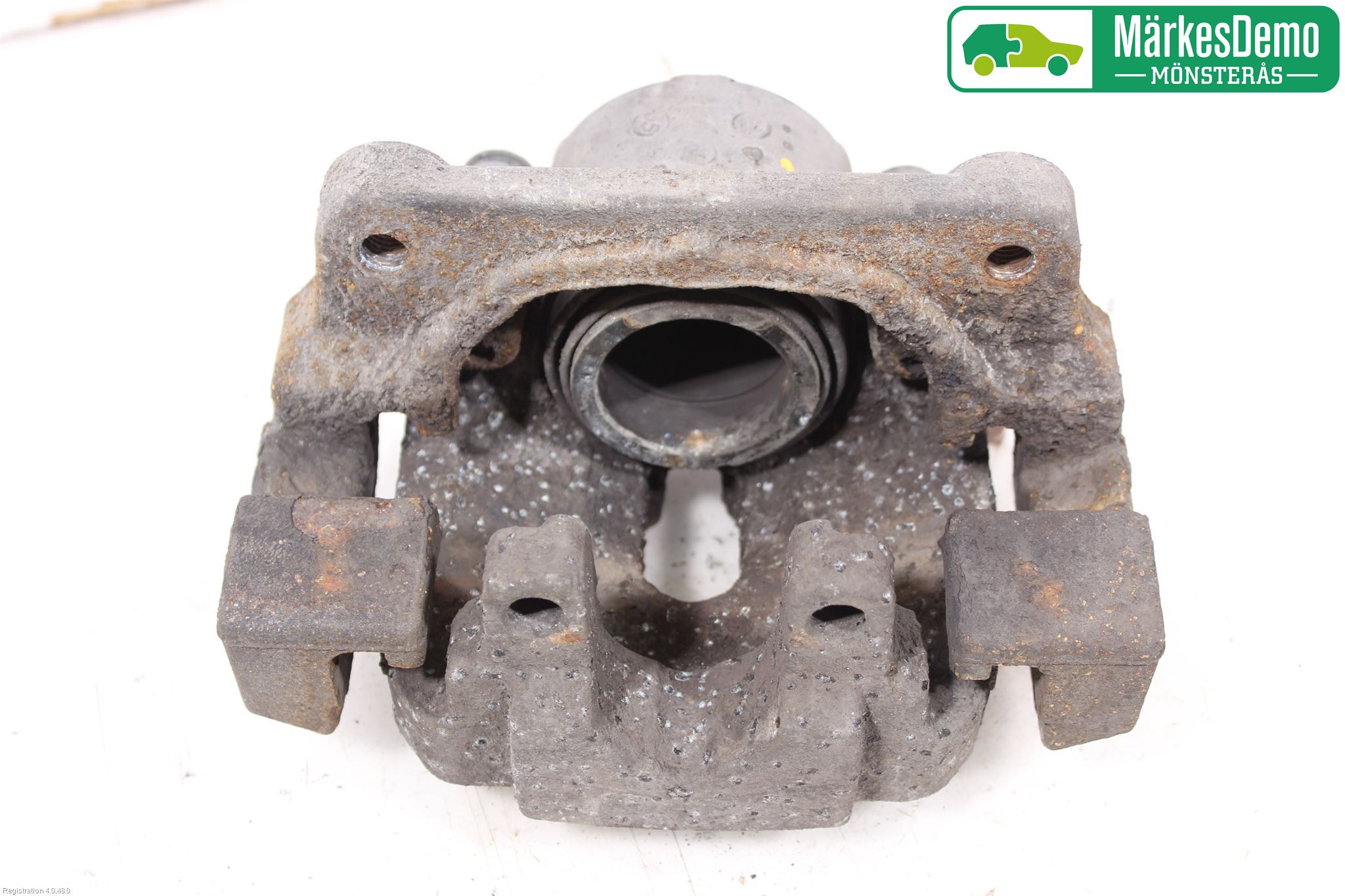 BMW 5 F10/F11/F18 09-17 Bromsok Fram Höger