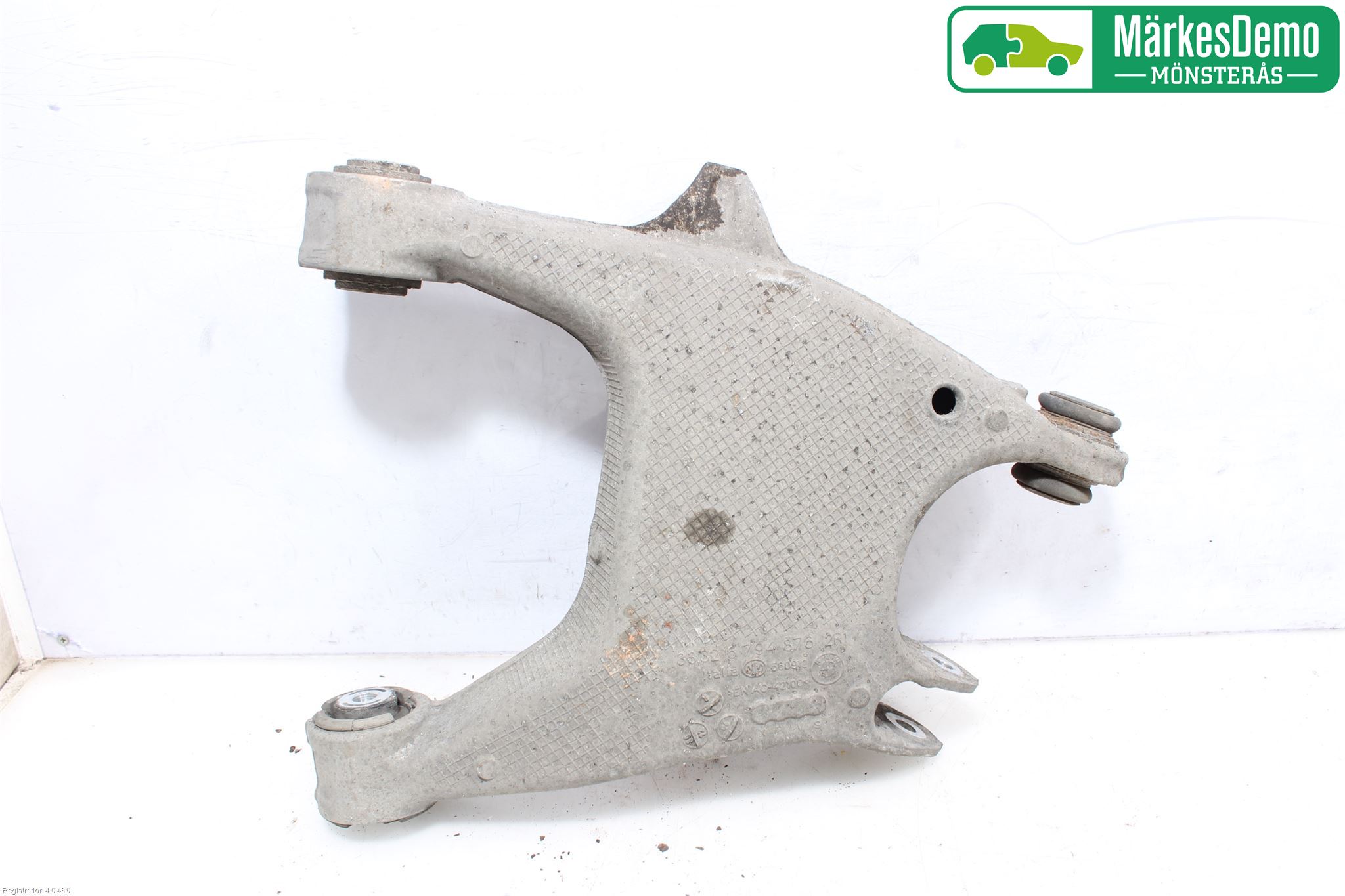 BMW 5 F10/F11/F18 09-17 Bärarm Bak Vä-Hö