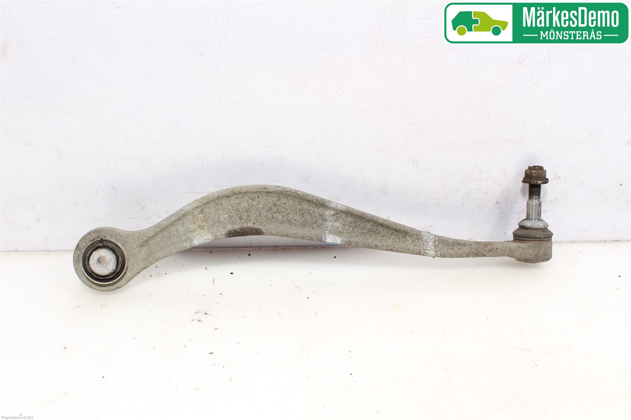 BMW 5 F10/F11/F18 09-17 Bärarm Bak Höger