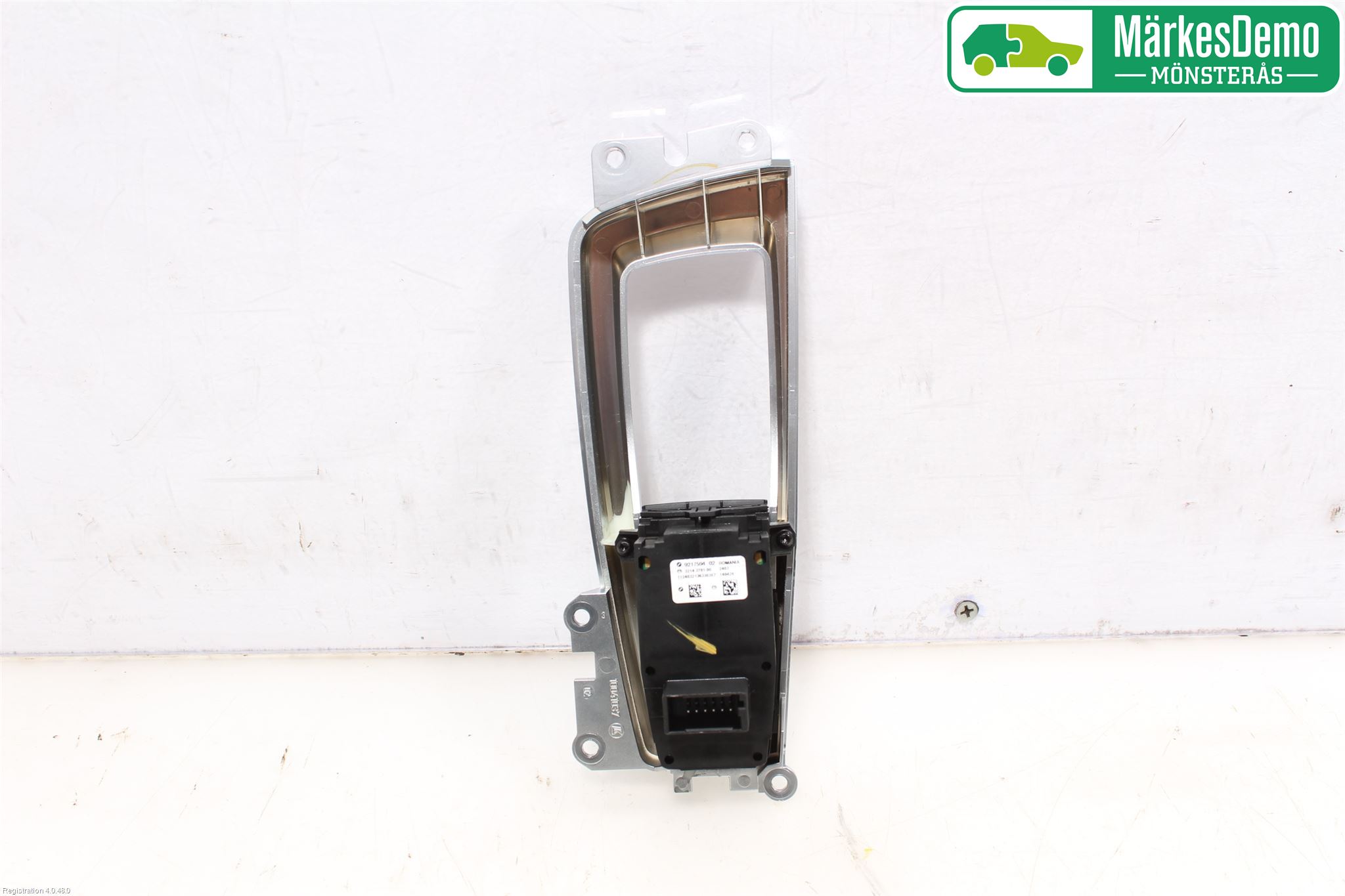 BMW 5 F10/F11/F18 09-17 Strömställare Parkeringsbroms