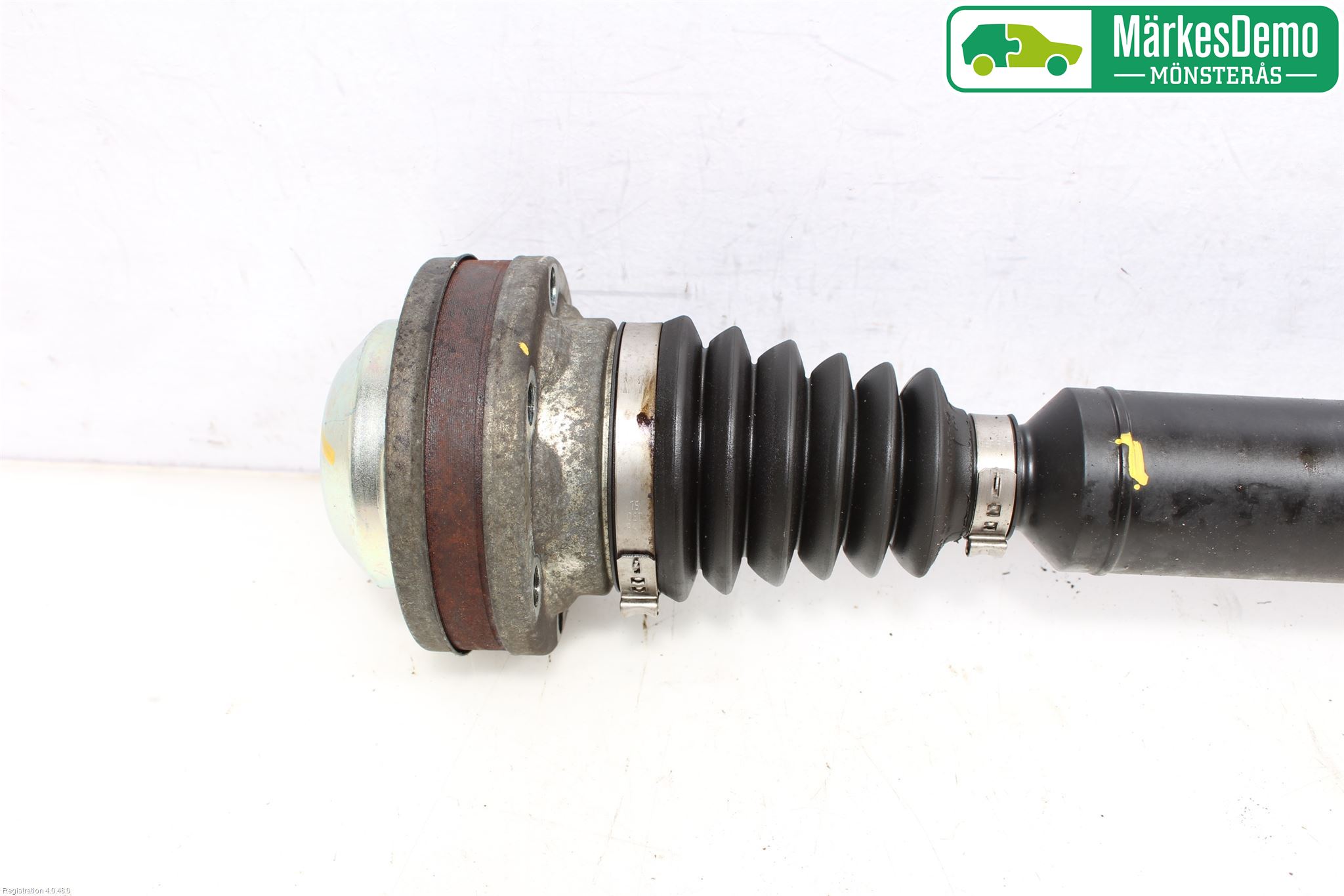 Skoda SUPERB 09-15 Drivaxel Fram Höger