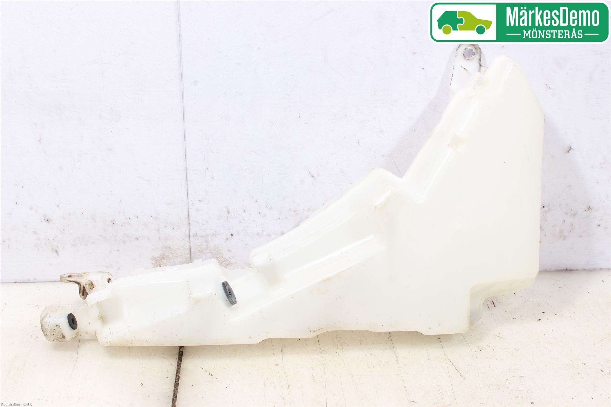 Audi A6/S6     05-11 Spolartank Vindruta-Strål