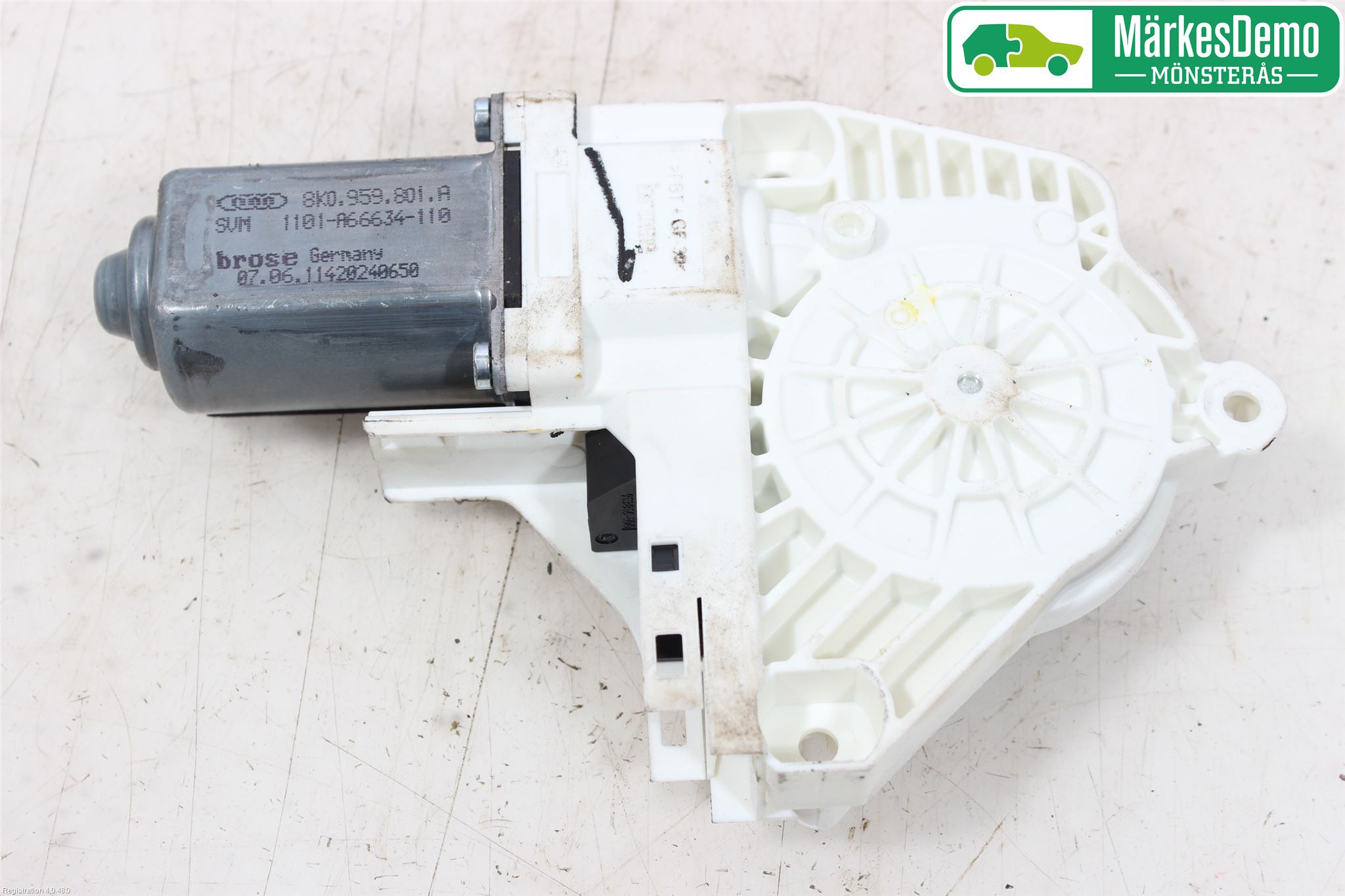 Audi A4/S4 08-11 Fönsterhissmotor