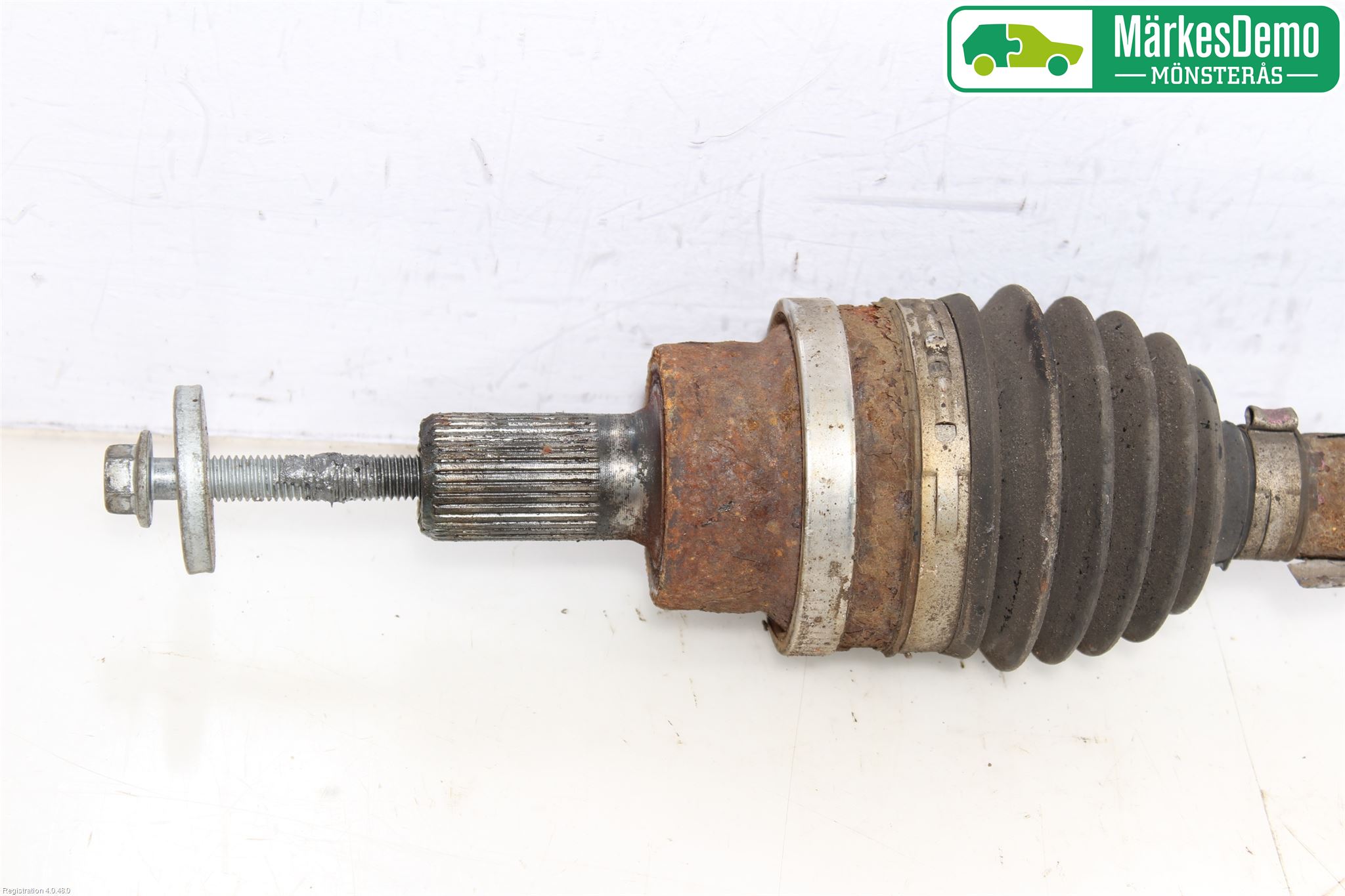 Ford KUGA 08-12 Drivaxel Bak Höger