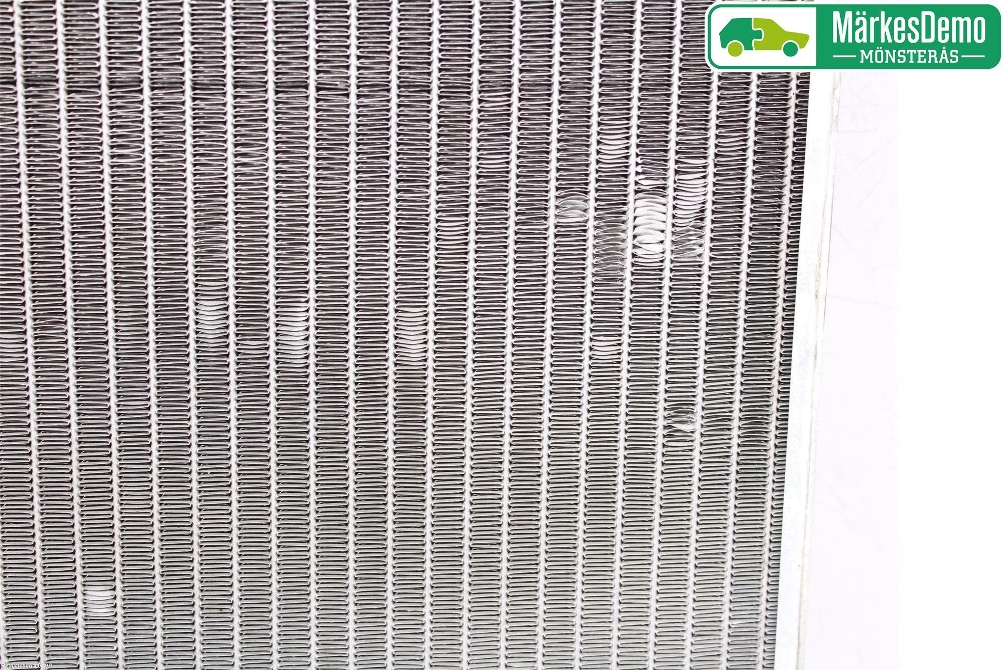 Peugeot 308 08-13 Kylare Man