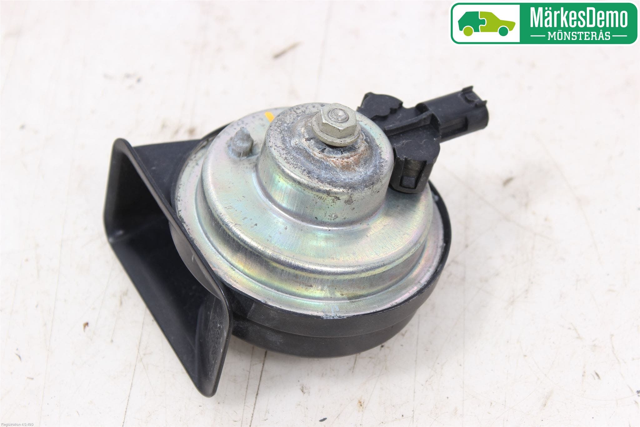 BMW 3 E90/91 SED/TOU 05-12 Signalhorn