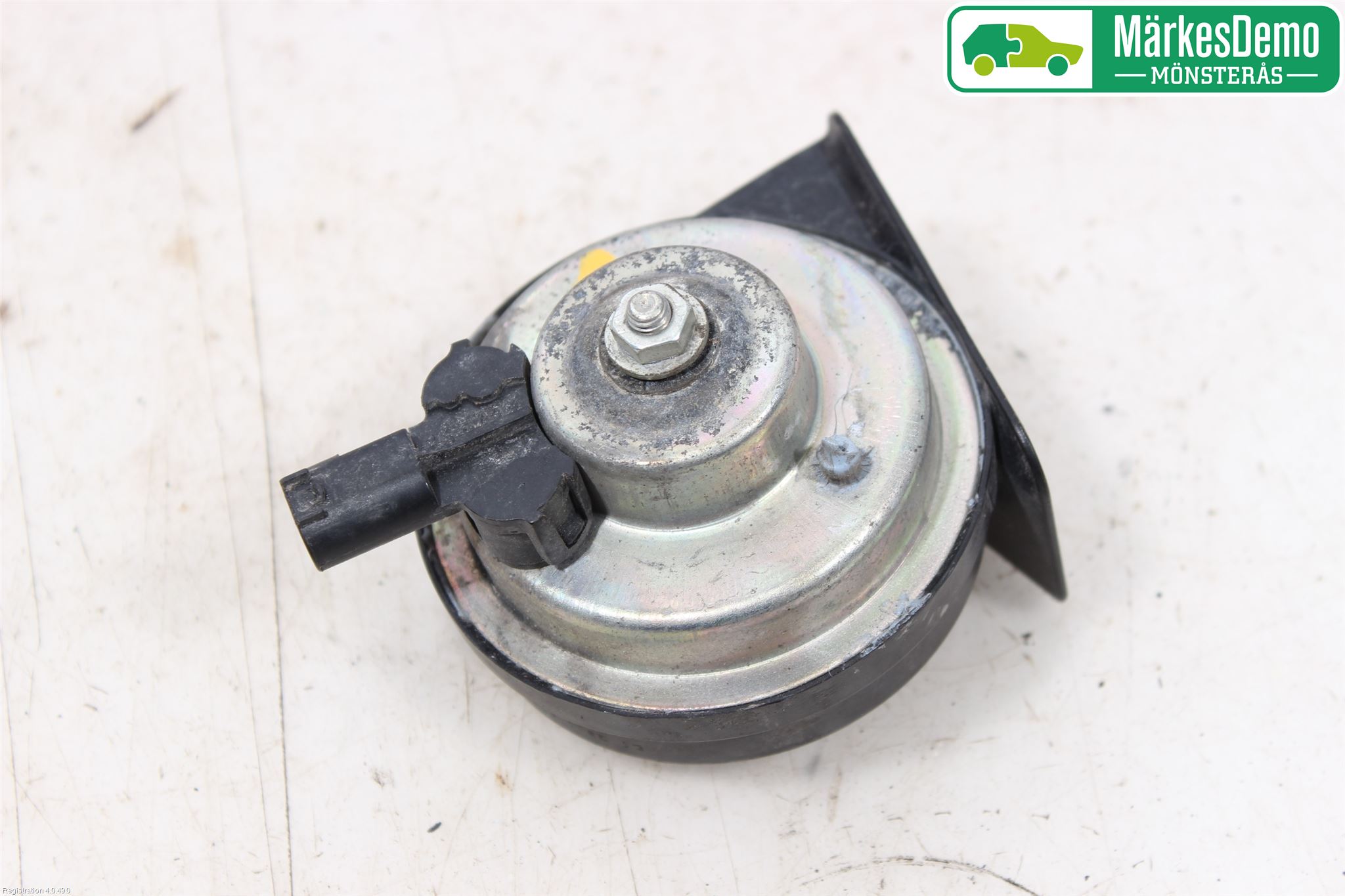 BMW 3 E90/91 SED/TOU 05-12 Signalhorn