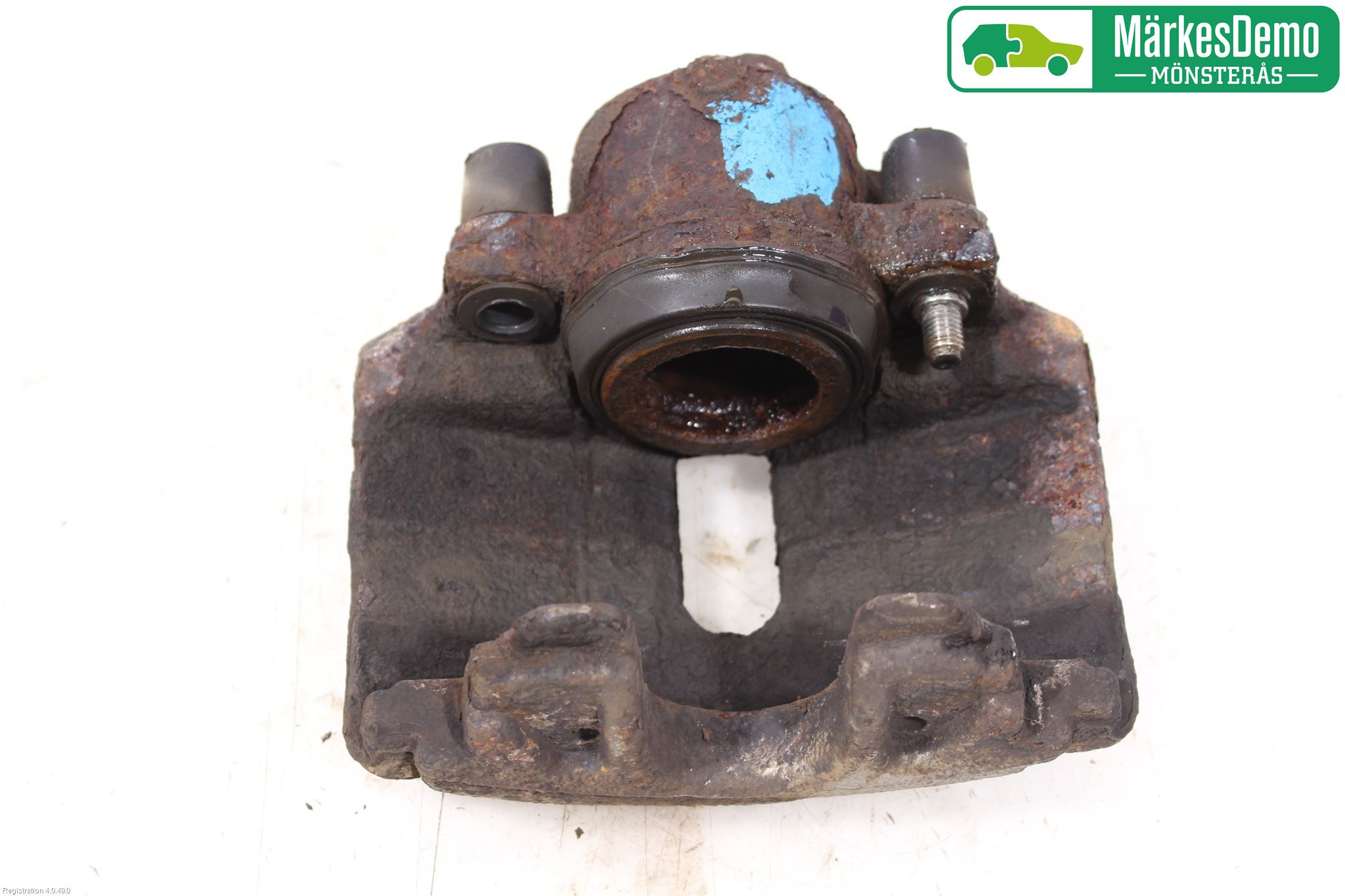 Volkswagen VW PASSAT 05-11 Bromsok Fram Höger