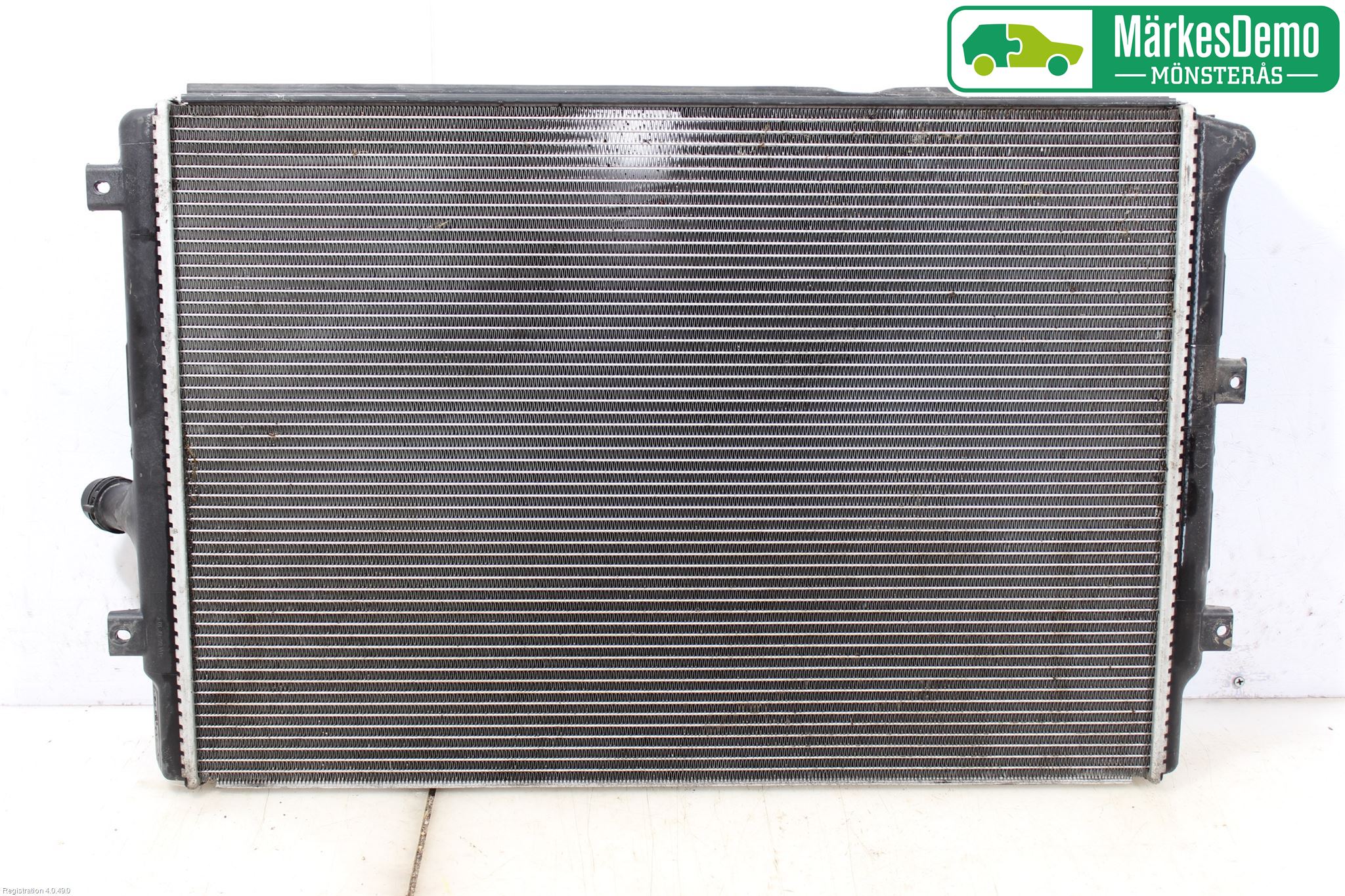 Volkswagen VW GOLF VI 09-13 Kylare Man