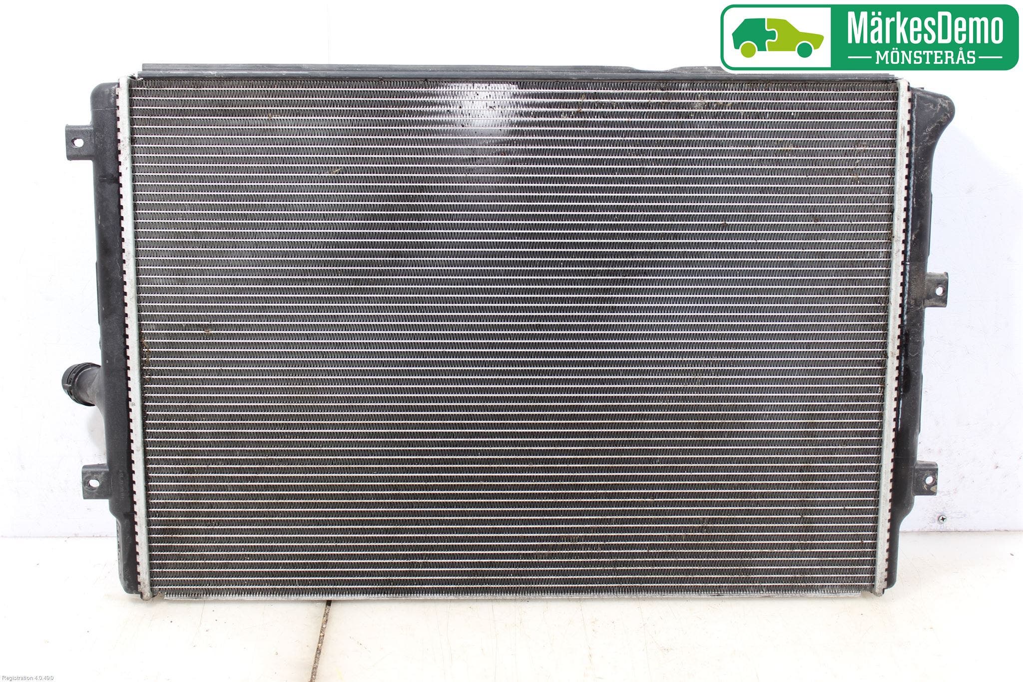 Volkswagen VW GOLF VI 09-13 Kylare Man