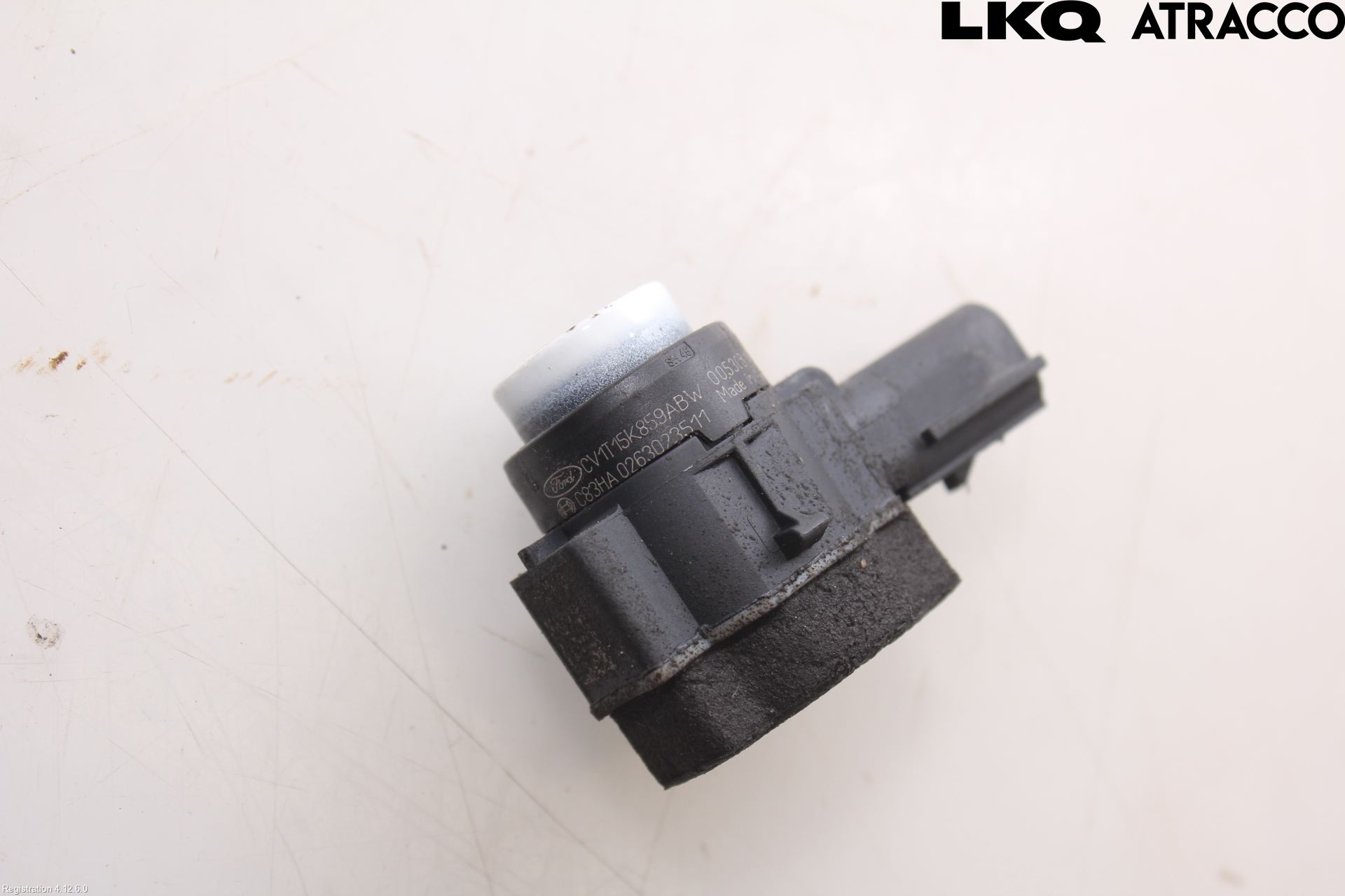 Ford TRANSIT/TOURNEO COURIER 13-23 Parkeringshjälp Backsensor